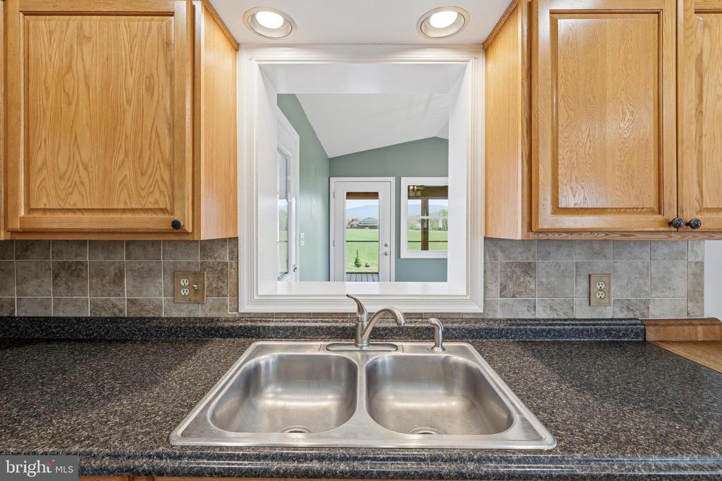 3 CEDAR DR, LURAY, Virginia 22835, 3 Bedrooms Bedrooms, ,2 BathroomsBathrooms,Residential,3 CEDAR DR,VAPA2006318 MLS # VAPA2006318