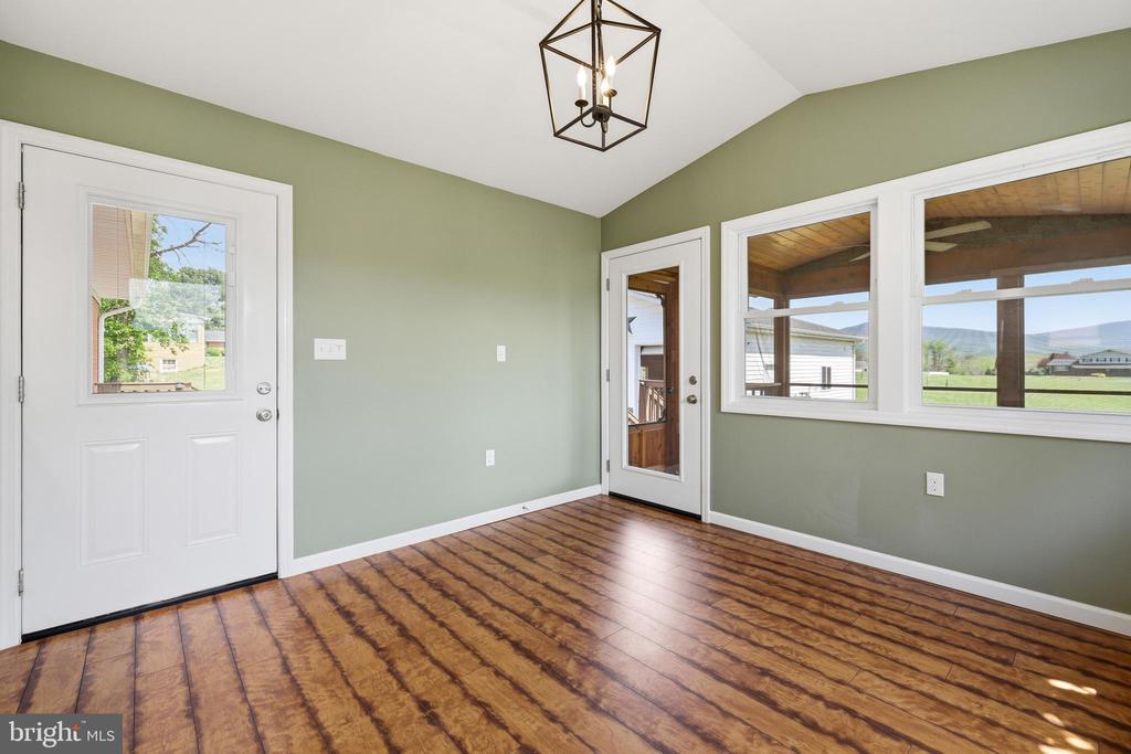 3 CEDAR DR, LURAY, Virginia 22835, 3 Bedrooms Bedrooms, ,2 BathroomsBathrooms,Residential,3 CEDAR DR,VAPA2006318 MLS # VAPA2006318