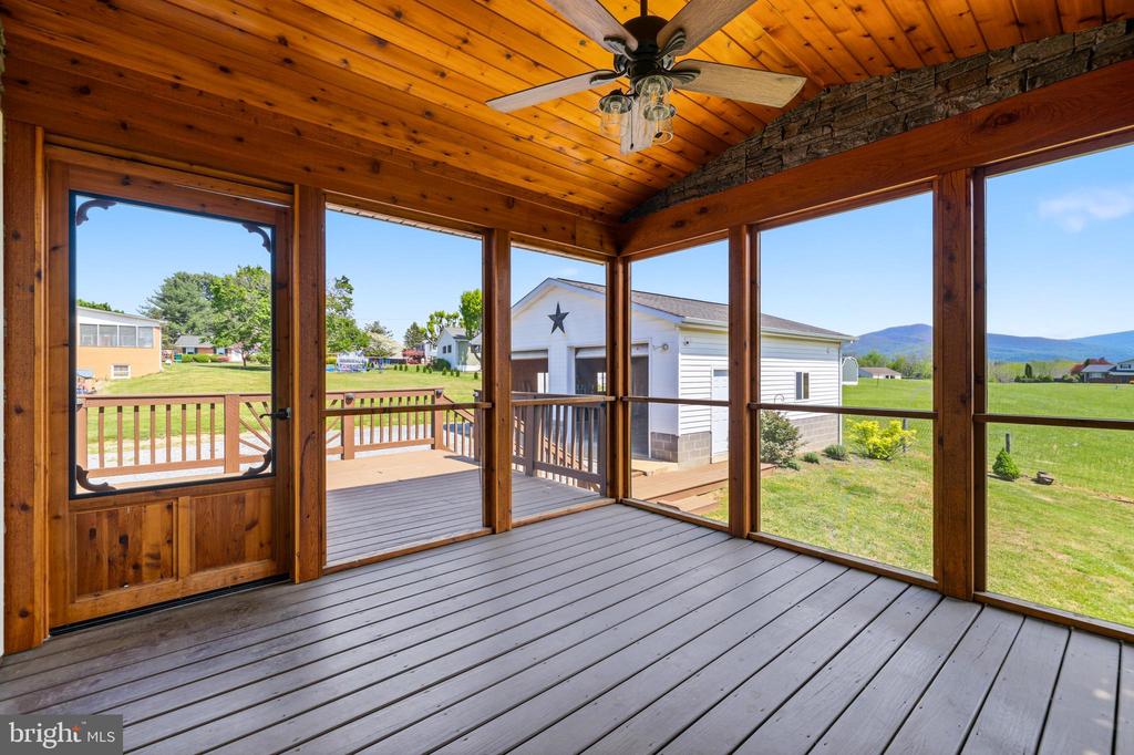 3 CEDAR DR, LURAY, Virginia 22835, 3 Bedrooms Bedrooms, ,2 BathroomsBathrooms,Residential,3 CEDAR DR,VAPA2006318 MLS # VAPA2006318