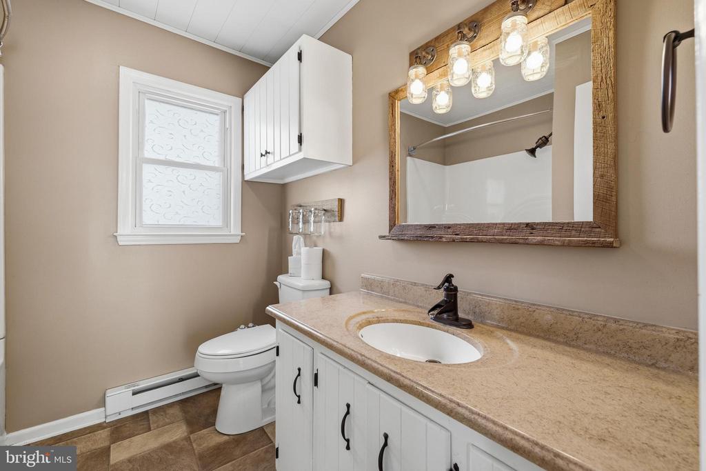 3 CEDAR DR, LURAY, Virginia 22835, 3 Bedrooms Bedrooms, ,2 BathroomsBathrooms,Residential,3 CEDAR DR,VAPA2006318 MLS # VAPA2006318