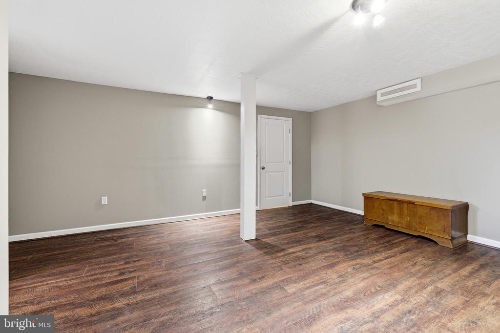 3 CEDAR DR, LURAY, Virginia 22835, 3 Bedrooms Bedrooms, ,2 BathroomsBathrooms,Residential,3 CEDAR DR,VAPA2006318 MLS # VAPA2006318