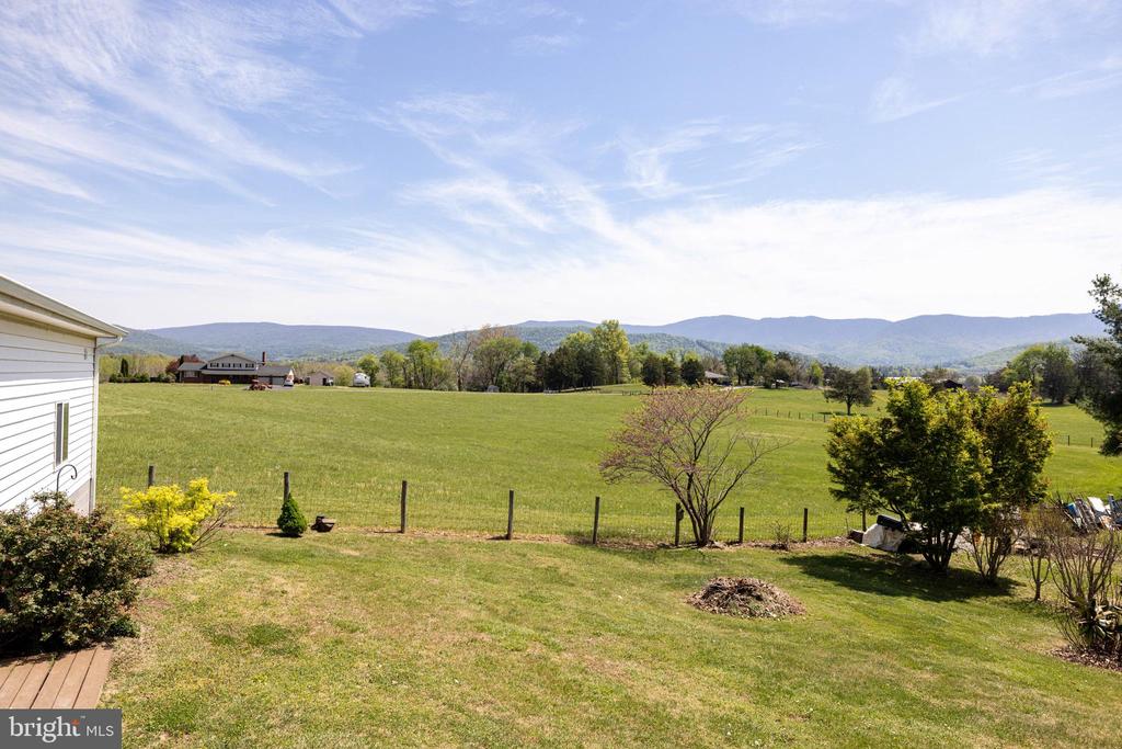 3 CEDAR DR, LURAY, Virginia 22835, 3 Bedrooms Bedrooms, ,2 BathroomsBathrooms,Residential,3 CEDAR DR,VAPA2006318 MLS # VAPA2006318