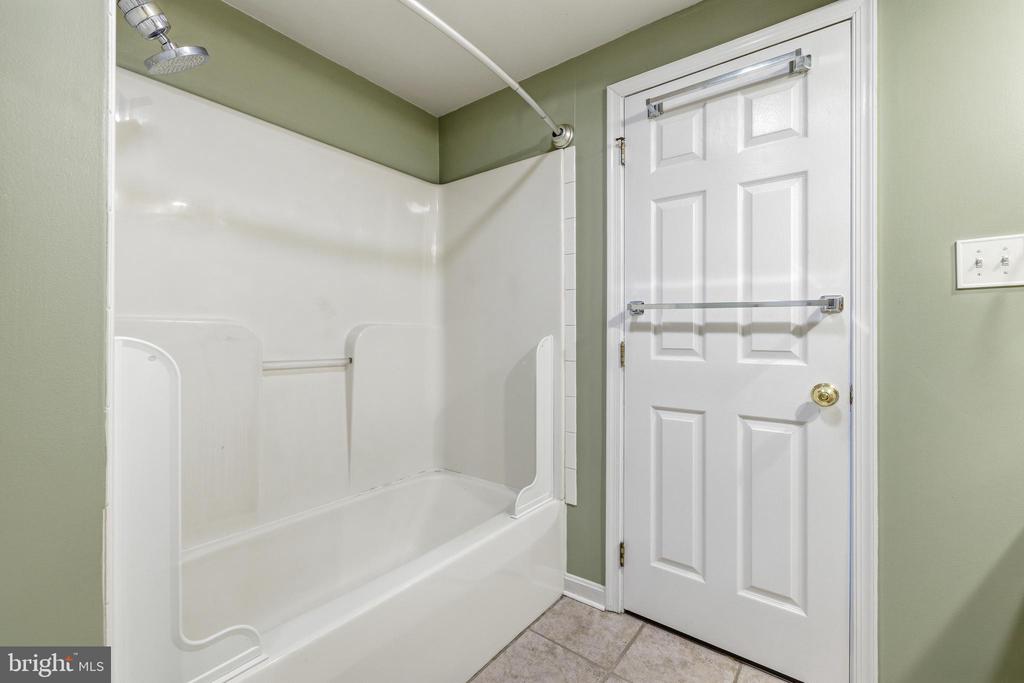 3 CEDAR DR, LURAY, Virginia 22835, 3 Bedrooms Bedrooms, ,2 BathroomsBathrooms,Residential,3 CEDAR DR,VAPA2006318 MLS # VAPA2006318