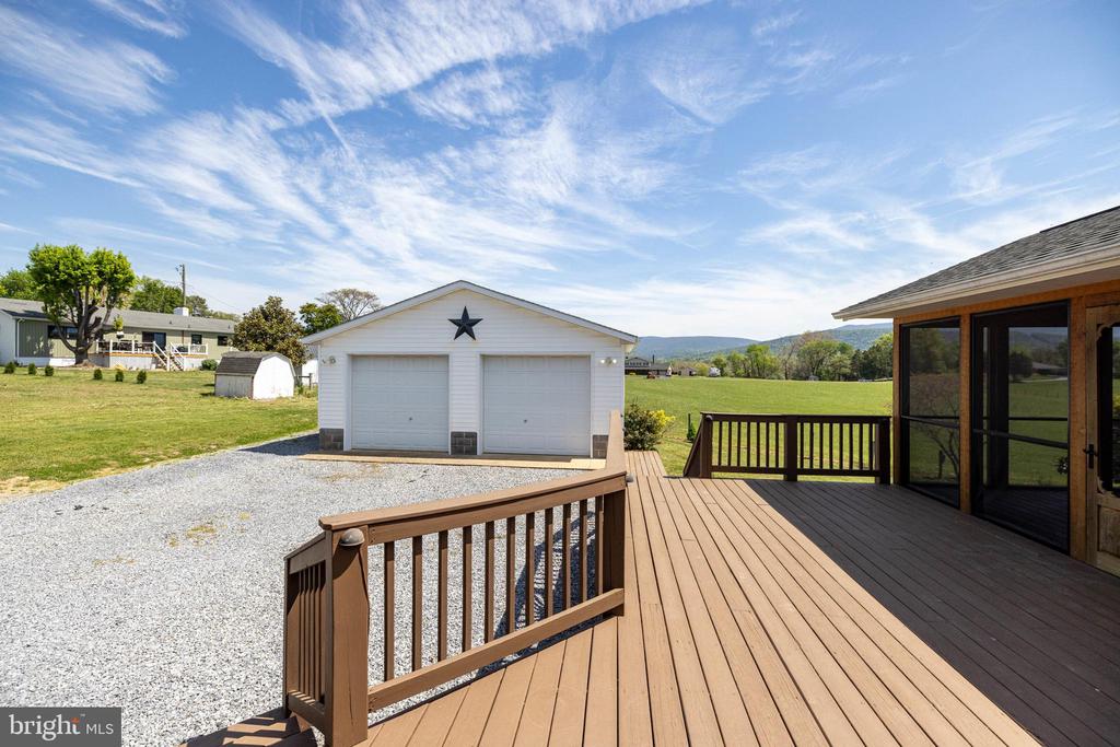 3 CEDAR DR, LURAY, Virginia 22835, 3 Bedrooms Bedrooms, ,2 BathroomsBathrooms,Residential,3 CEDAR DR,VAPA2006318 MLS # VAPA2006318