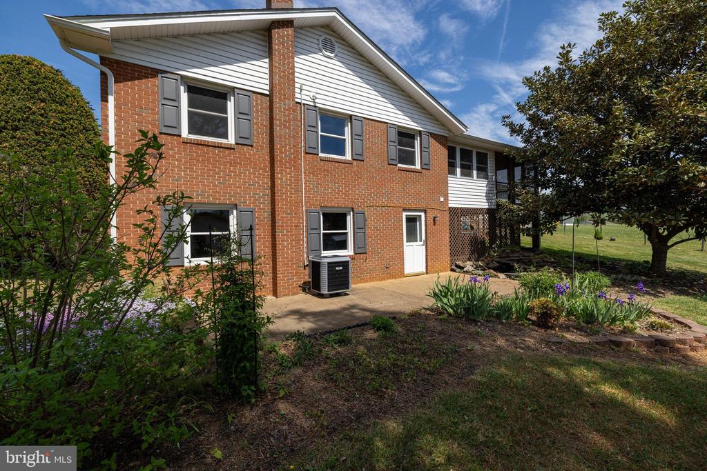 3 CEDAR DR, LURAY, Virginia 22835, 3 Bedrooms Bedrooms, ,2 BathroomsBathrooms,Residential,3 CEDAR DR,VAPA2006318 MLS # VAPA2006318