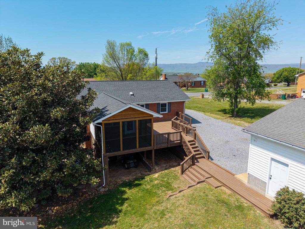 3 CEDAR DR, LURAY, Virginia 22835, 3 Bedrooms Bedrooms, ,2 BathroomsBathrooms,Residential,3 CEDAR DR,VAPA2006318 MLS # VAPA2006318