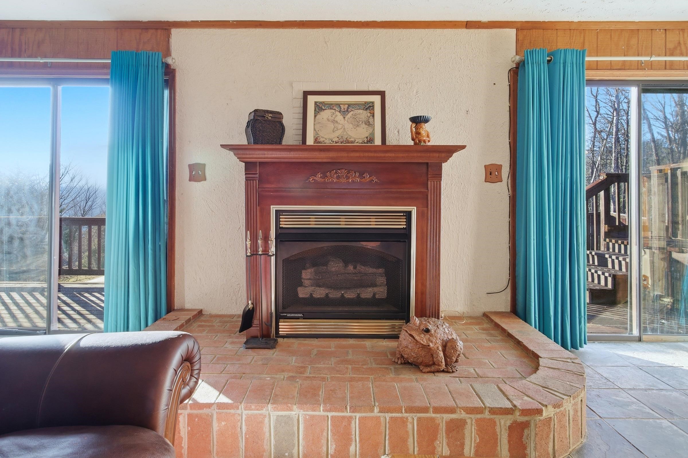 455 WOODSIDE DR, RILEYVILLE, Virginia 22650, 4 Bedrooms Bedrooms, ,3 BathroomsBathrooms,Residential,455 WOODSIDE DR,673378 MLS # 673378