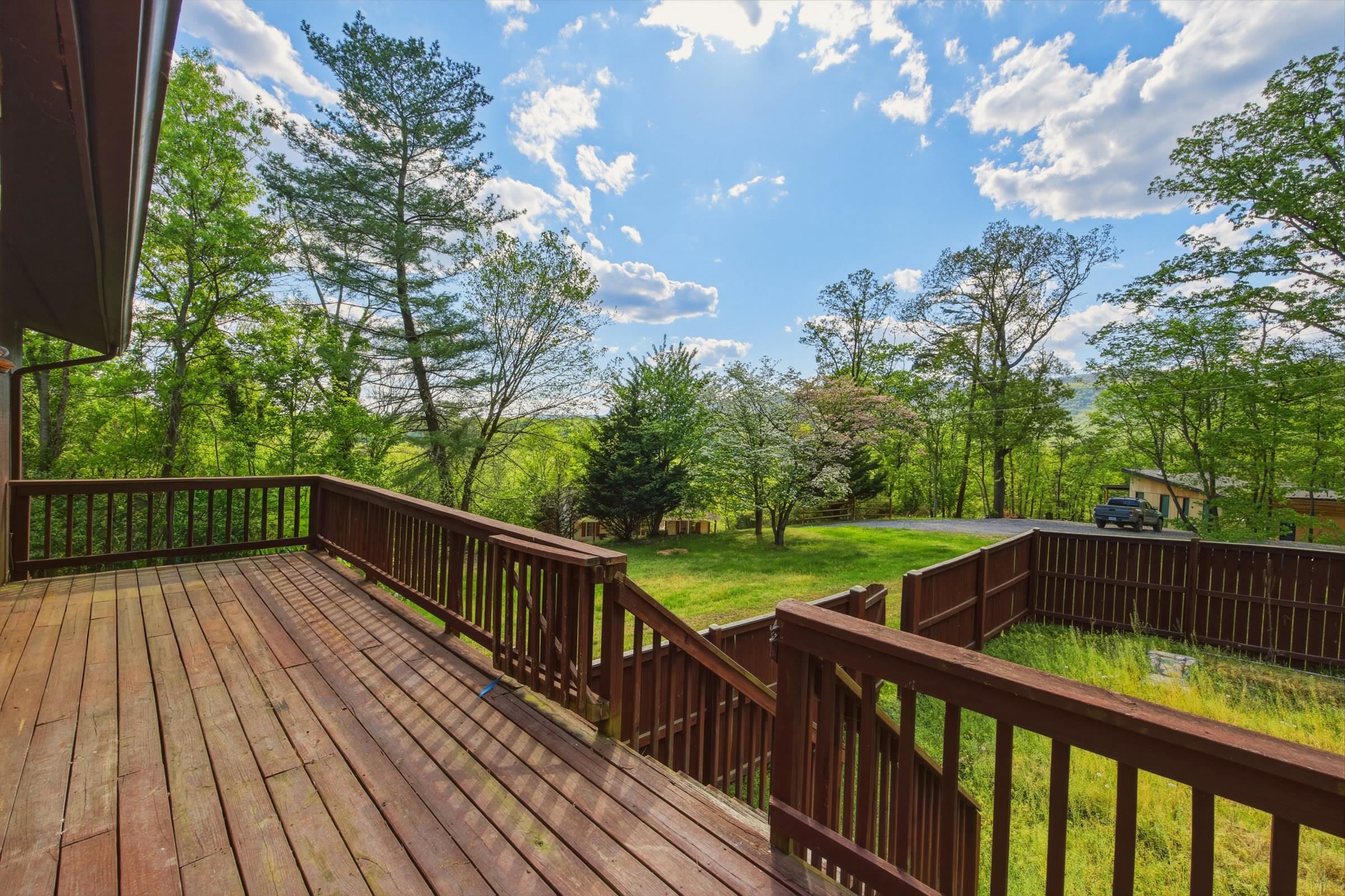 455 WOODSIDE DR, RILEYVILLE, Virginia 22650, 4 Bedrooms Bedrooms, ,3 BathroomsBathrooms,Residential,455 WOODSIDE DR,673378 MLS # 673378