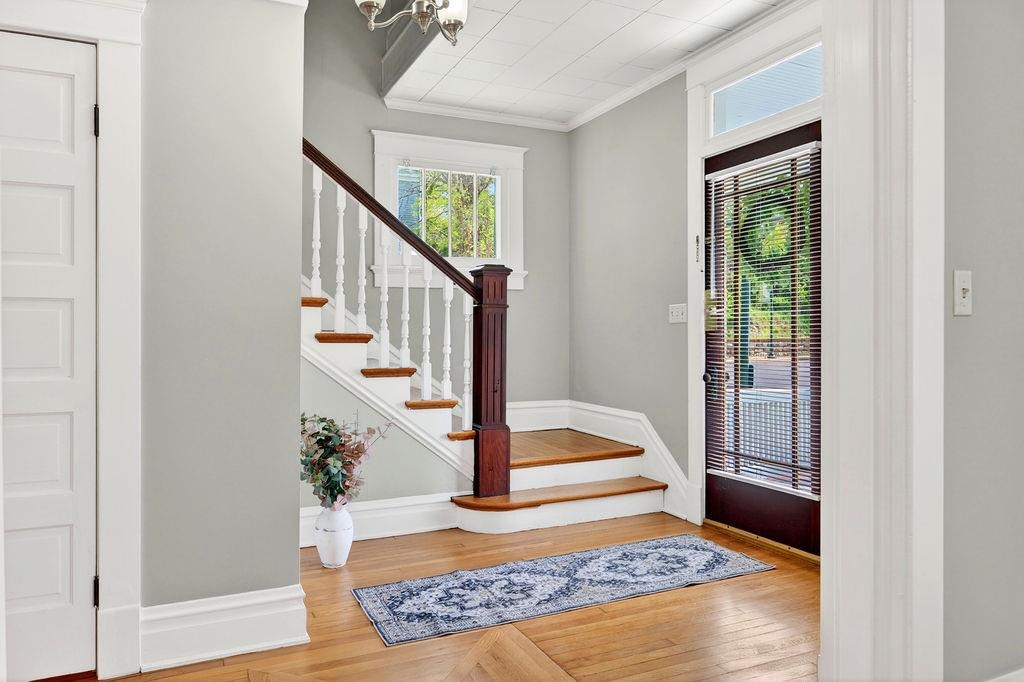 342 N LEWIS ST, STAUNTON, Virginia 24401, 3 Bedrooms Bedrooms, ,1 BathroomBathrooms,Residential,342 N LEWIS ST,676036 MLS # 676036