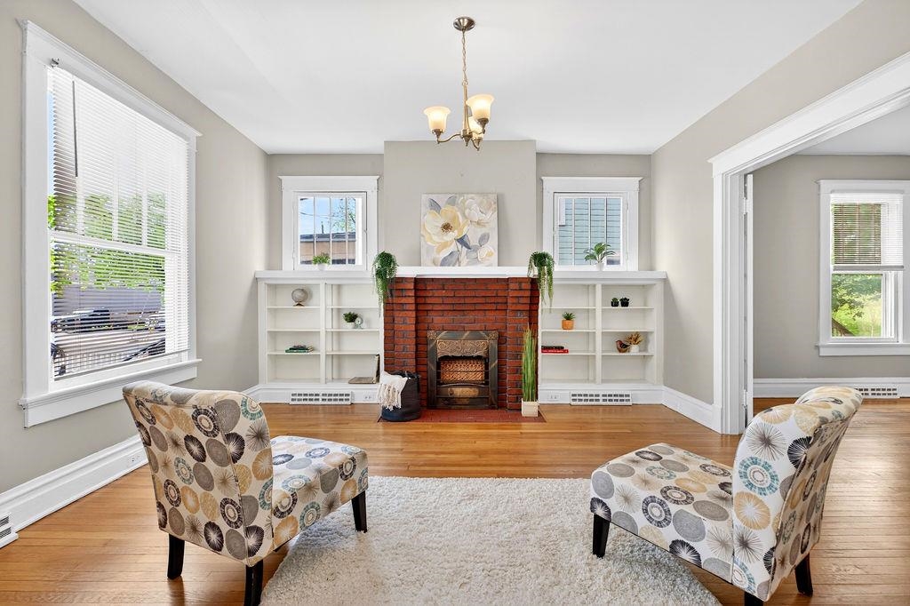 342 N LEWIS ST, STAUNTON, Virginia 24401, 3 Bedrooms Bedrooms, ,1 BathroomBathrooms,Residential,342 N LEWIS ST,676036 MLS # 676036