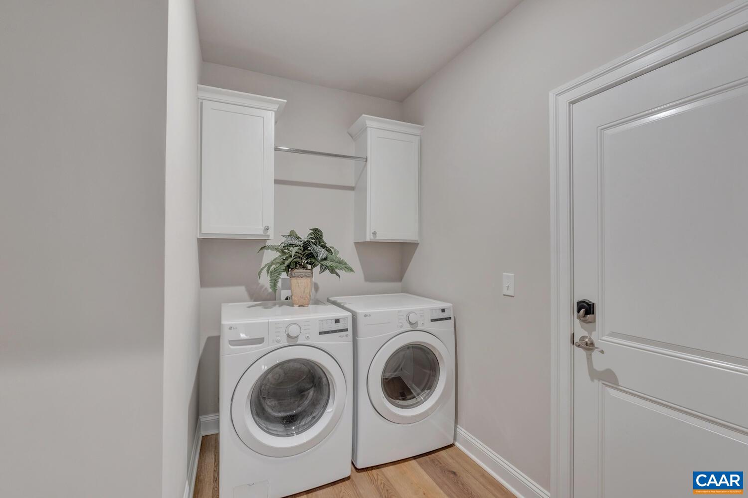 14426 STEEP ROCK PL, CHARLOTTESVILLE, Virginia 22911, 3 Bedrooms Bedrooms, ,2 BathroomsBathrooms,Residential,The Chesapeake,14426 STEEP ROCK PL,676043 MLS # 676043