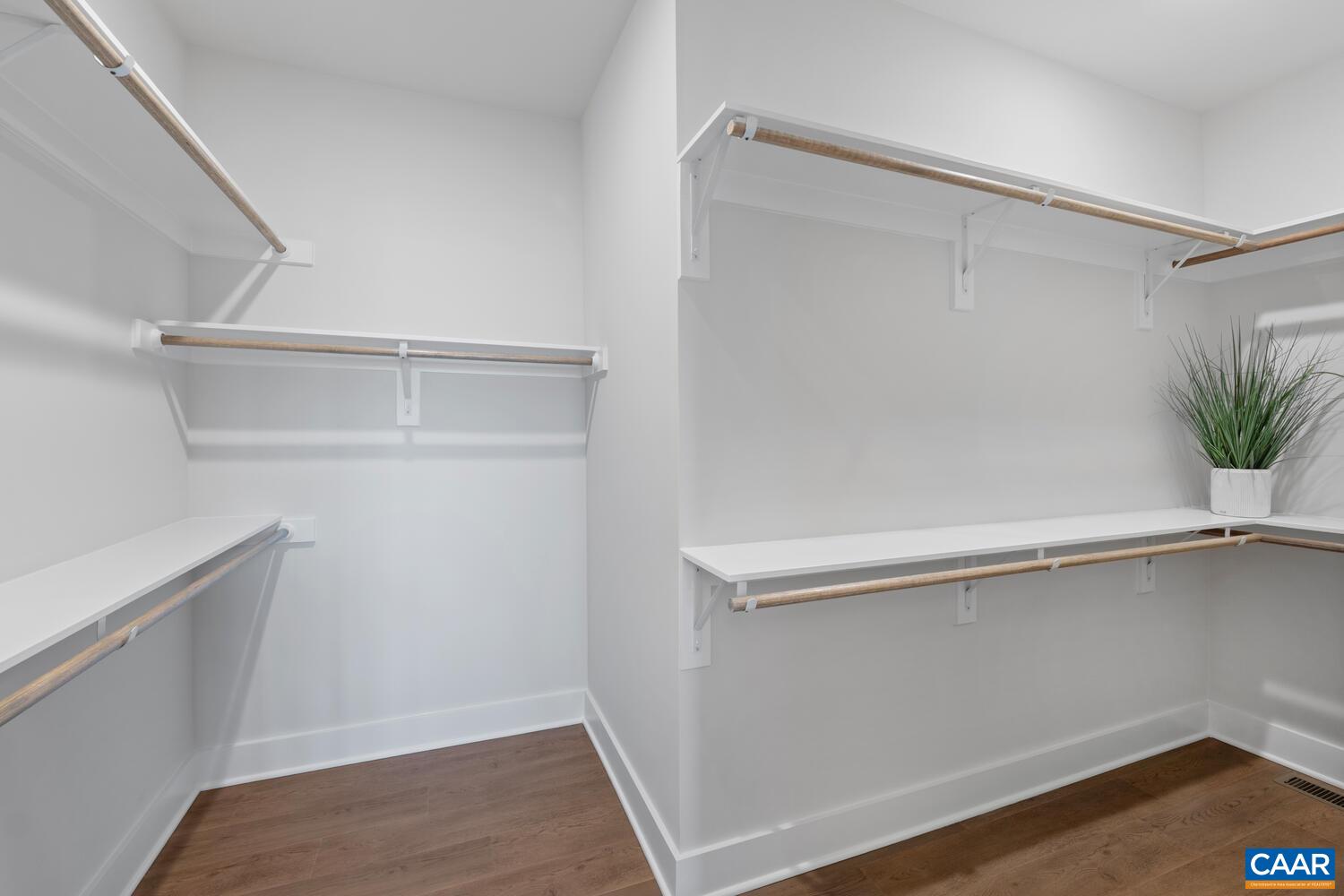 17426 STEEP ROCK PL, CHARLOTTESVILLE, Virginia 22911, 3 Bedrooms Bedrooms, ,2 BathroomsBathrooms,Residential,The Pavilion,17426 STEEP ROCK PL,676044 MLS # 676044