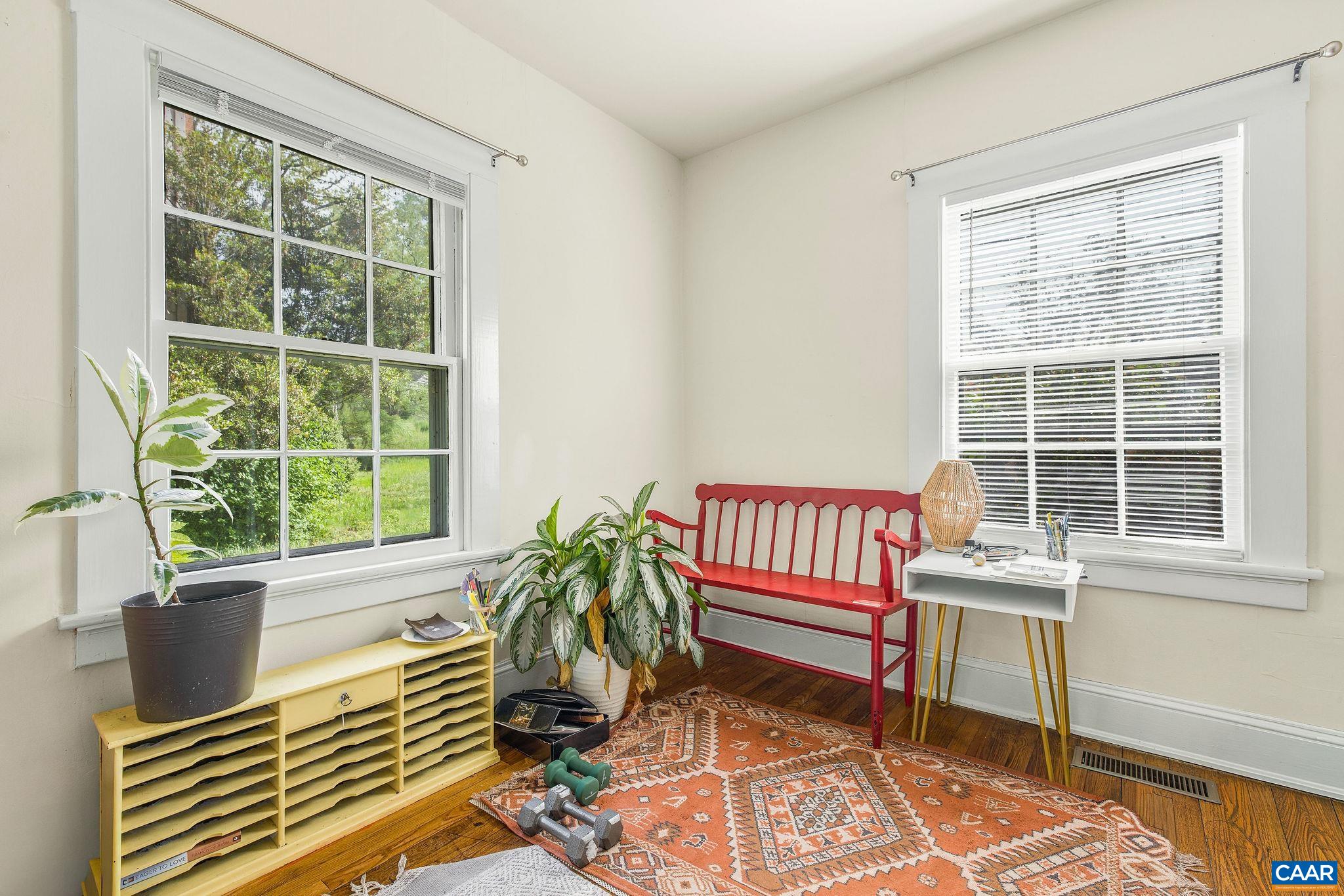 2325 HIGHLAND AVE, CHARLOTTESVILLE, Virginia 22902, 2 Bedrooms Bedrooms, ,1 BathroomBathrooms,Residential,2325 HIGHLAND AVE,676045 MLS # 676045