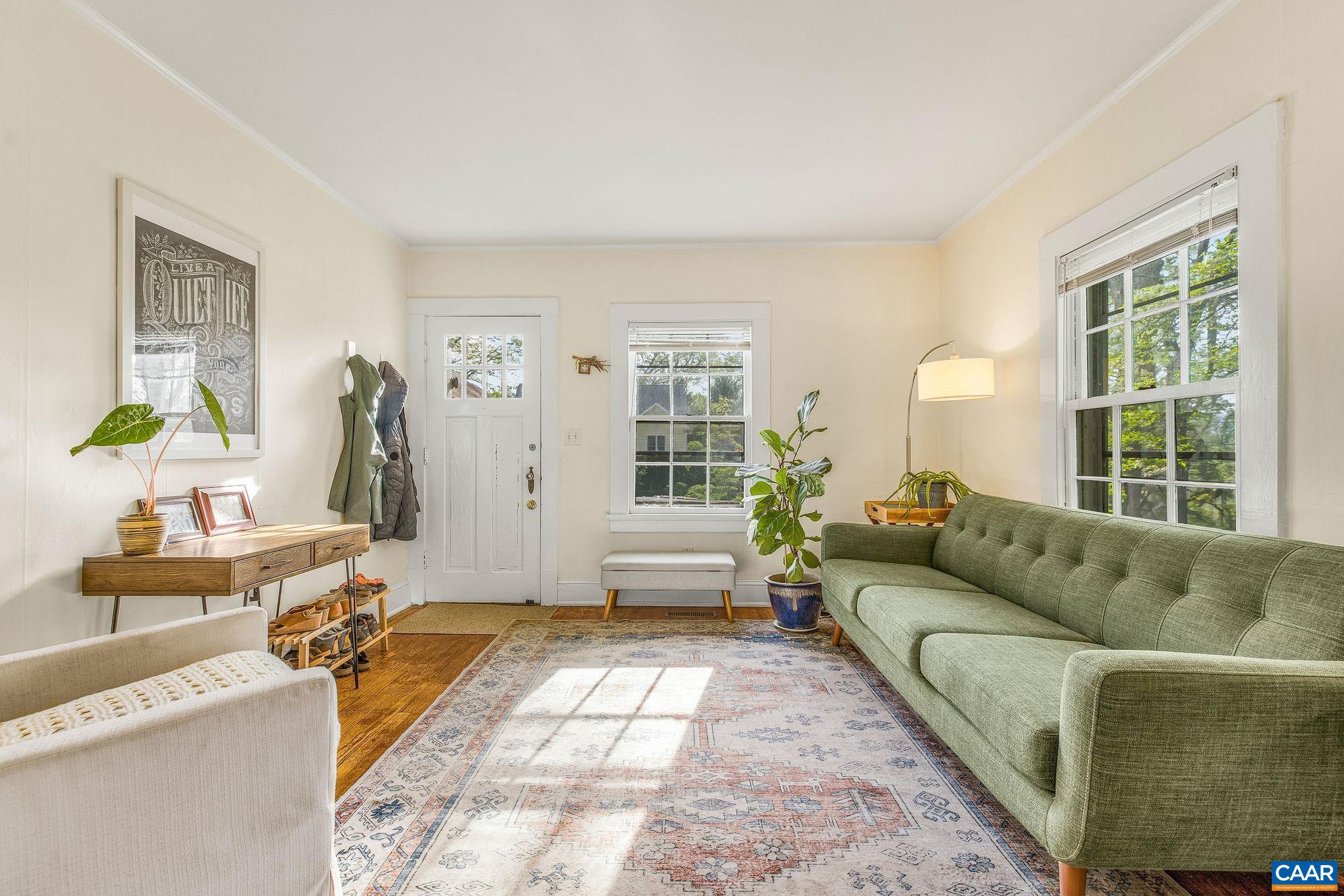 2325 HIGHLAND AVE, CHARLOTTESVILLE, Virginia 22902, 2 Bedrooms Bedrooms, ,1 BathroomBathrooms,Residential,2325 HIGHLAND AVE,676045 MLS # 676045