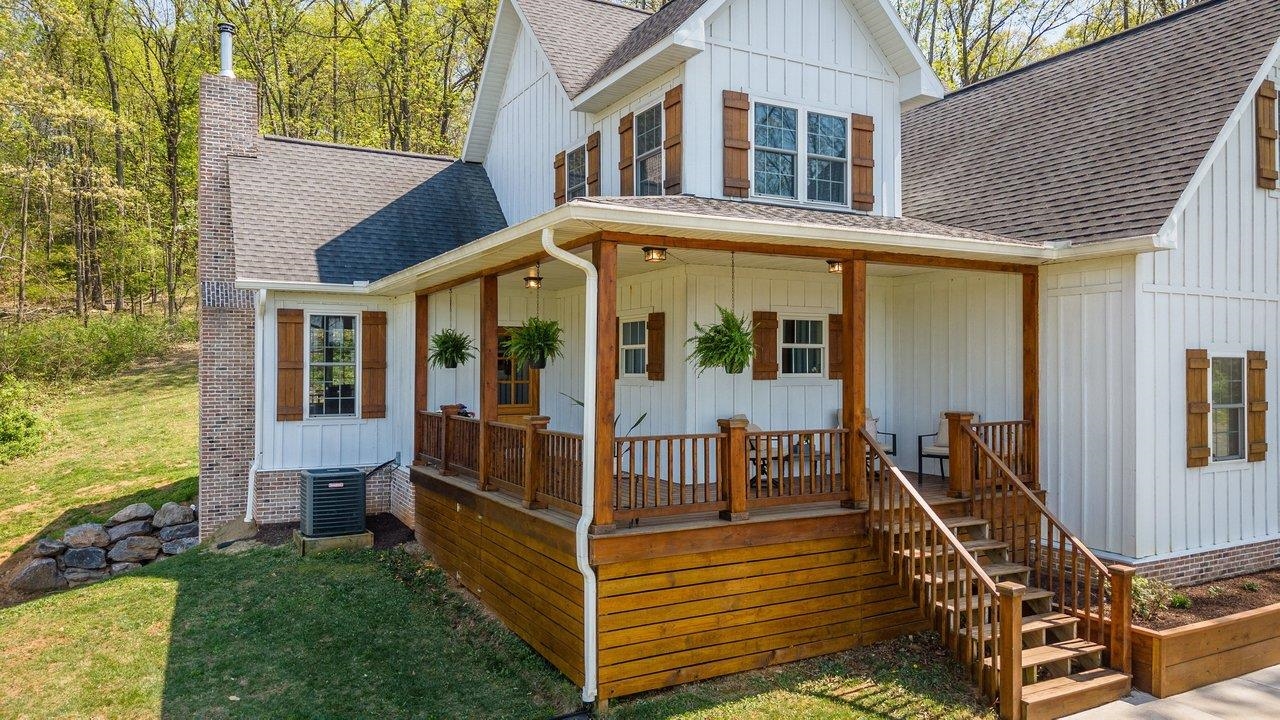 5266 FOOTHILLS LN, KEEZLETOWN, Virginia 22832, 3 Bedrooms Bedrooms, ,2 BathroomsBathrooms,Residential,5266 FOOTHILLS LN,676046 MLS # 676046