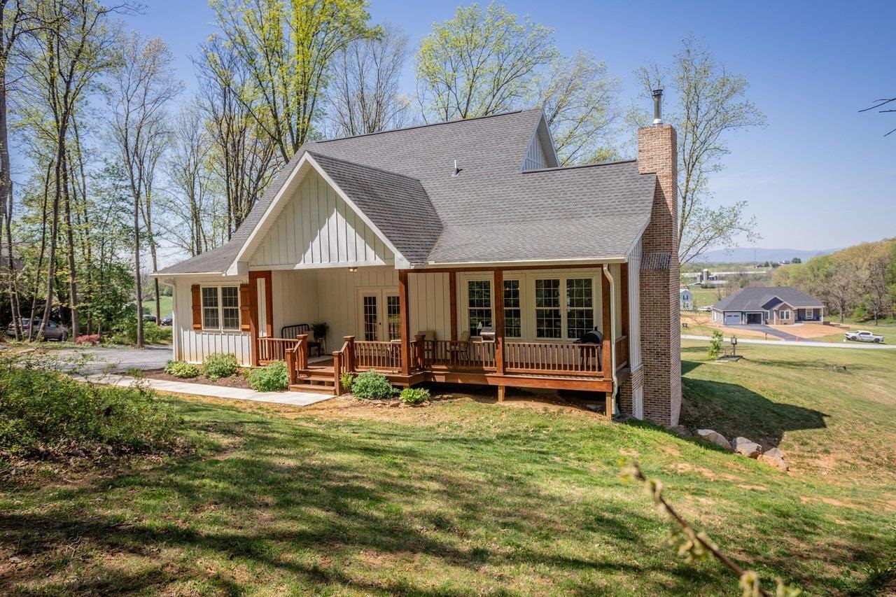 5266 FOOTHILLS LN, KEEZLETOWN, Virginia 22832, 3 Bedrooms Bedrooms, ,2 BathroomsBathrooms,Residential,5266 FOOTHILLS LN,676046 MLS # 676046