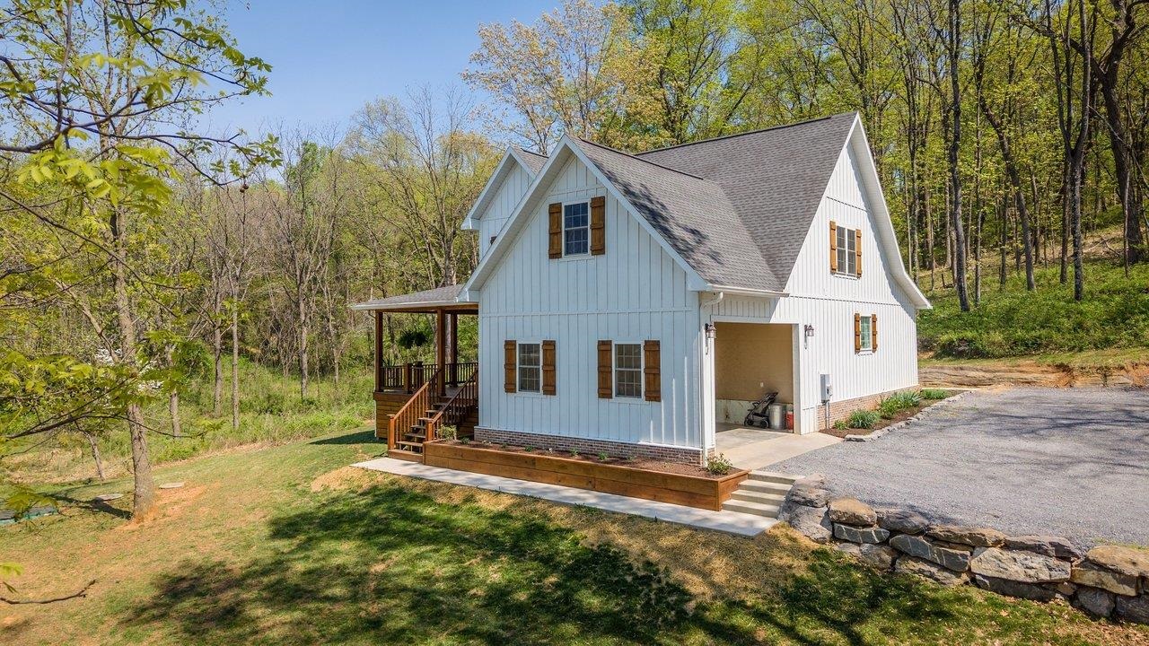 5266 FOOTHILLS LN, KEEZLETOWN, Virginia 22832, 3 Bedrooms Bedrooms, ,2 BathroomsBathrooms,Residential,5266 FOOTHILLS LN,676046 MLS # 676046