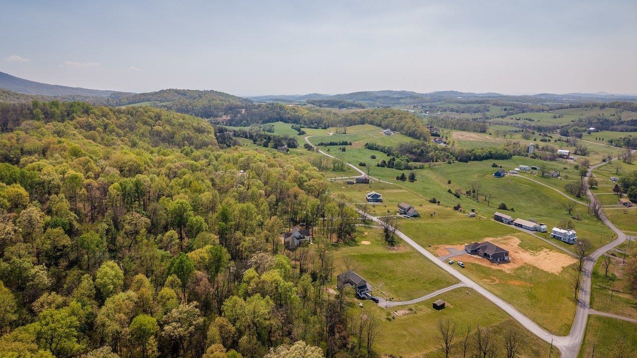 5266 FOOTHILLS LN, KEEZLETOWN, Virginia 22832, 3 Bedrooms Bedrooms, ,2 BathroomsBathrooms,Residential,5266 FOOTHILLS LN,676046 MLS # 676046