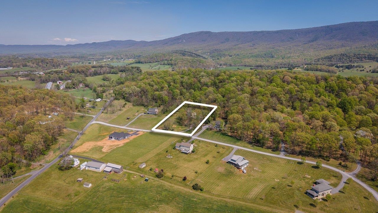 5266 FOOTHILLS LN, KEEZLETOWN, Virginia 22832, 3 Bedrooms Bedrooms, ,2 BathroomsBathrooms,Residential,5266 FOOTHILLS LN,676046 MLS # 676046