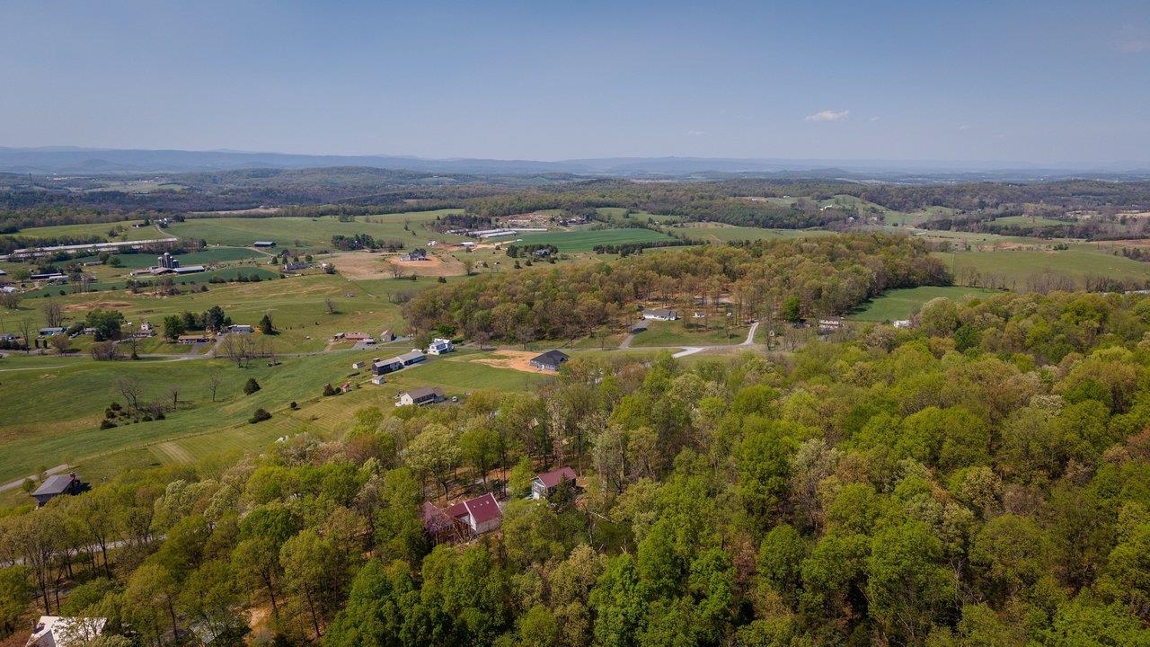 5266 FOOTHILLS LN, KEEZLETOWN, Virginia 22832, 3 Bedrooms Bedrooms, ,2 BathroomsBathrooms,Residential,5266 FOOTHILLS LN,676046 MLS # 676046