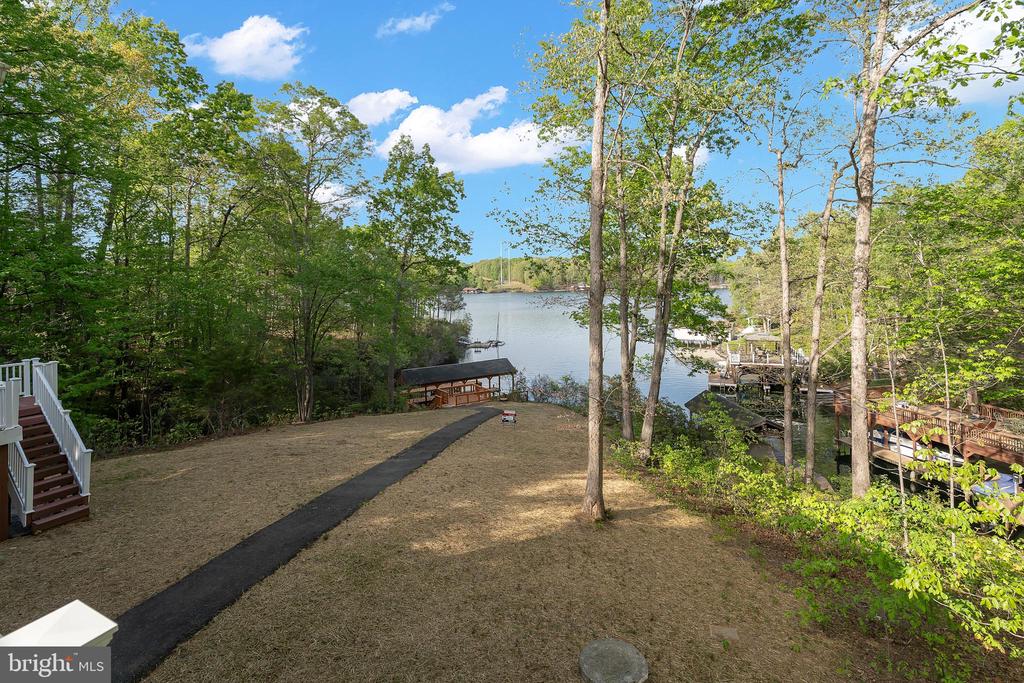 172 HEMLOCK FRST, MINERAL, Virginia 23117, 3 Bedrooms Bedrooms, ,3 BathroomsBathrooms,Residential,172 HEMLOCK FRST,VALA2009610 MLS # VALA2009610