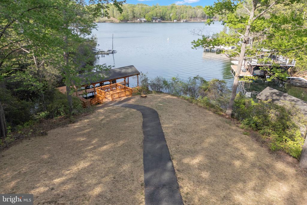 172 HEMLOCK FRST, MINERAL, Virginia 23117, 3 Bedrooms Bedrooms, ,3 BathroomsBathrooms,Residential,172 HEMLOCK FRST,VALA2009610 MLS # VALA2009610