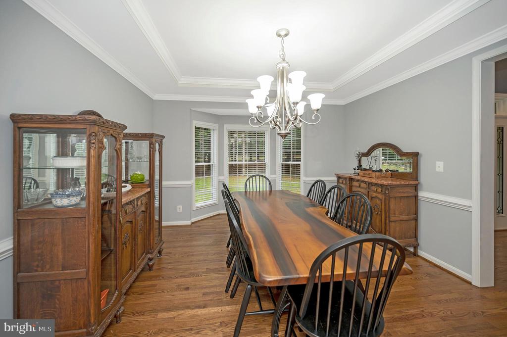 12001 HONOR BRIDGE FARM DR, SPOTSYLVANIA, Virginia 22551, 7 Bedrooms Bedrooms, ,5 BathroomsBathrooms,Residential,12001 HONOR BRIDGE FARM DR,VASP2041126 MLS # VASP2041126