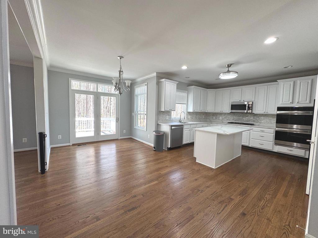 12001 HONOR BRIDGE FARM DR, SPOTSYLVANIA, Virginia 22551, 7 Bedrooms Bedrooms, ,5 BathroomsBathrooms,Residential,12001 HONOR BRIDGE FARM DR,VASP2041126 MLS # VASP2041126