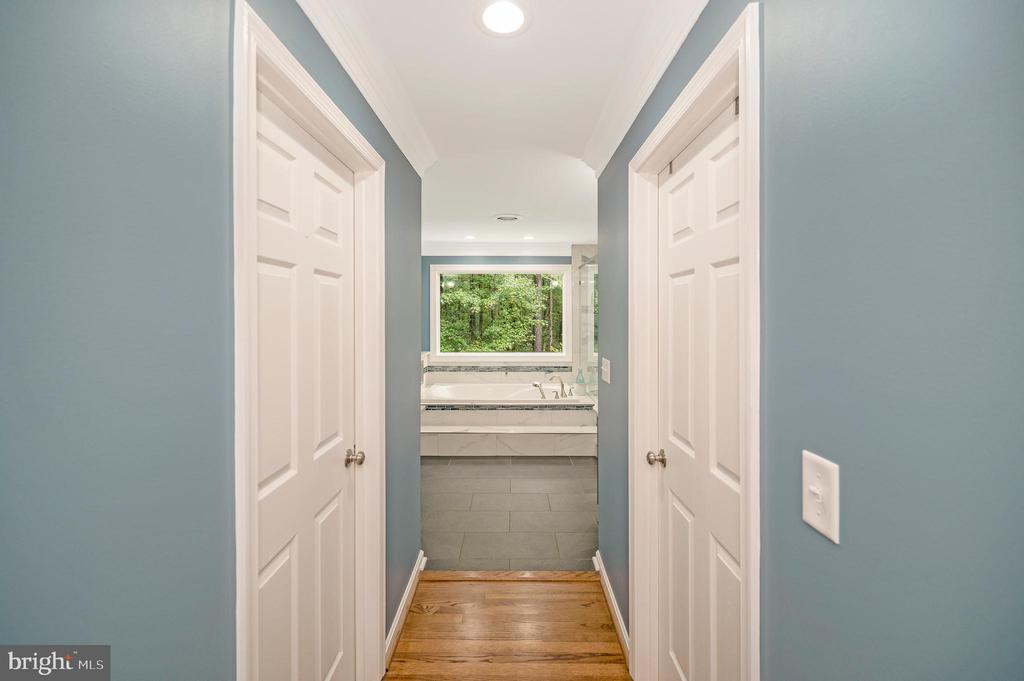 12001 HONOR BRIDGE FARM DR, SPOTSYLVANIA, Virginia 22551, 7 Bedrooms Bedrooms, ,5 BathroomsBathrooms,Residential,12001 HONOR BRIDGE FARM DR,VASP2041126 MLS # VASP2041126