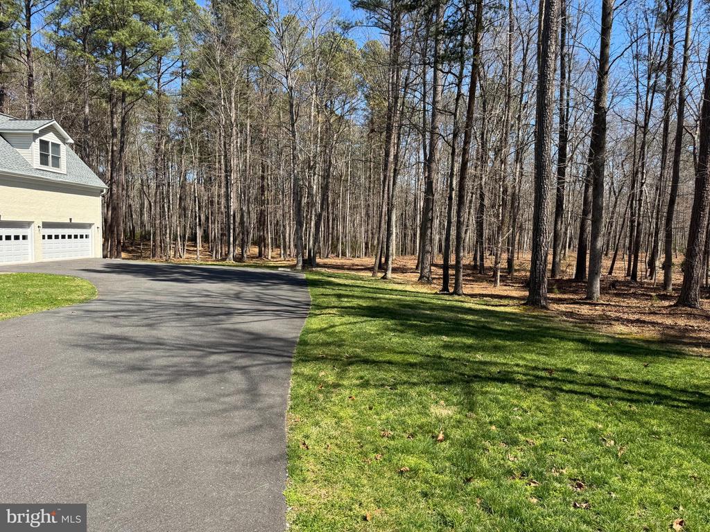 12001 HONOR BRIDGE FARM DR, SPOTSYLVANIA, Virginia 22551, 7 Bedrooms Bedrooms, ,5 BathroomsBathrooms,Residential,12001 HONOR BRIDGE FARM DR,VASP2041126 MLS # VASP2041126