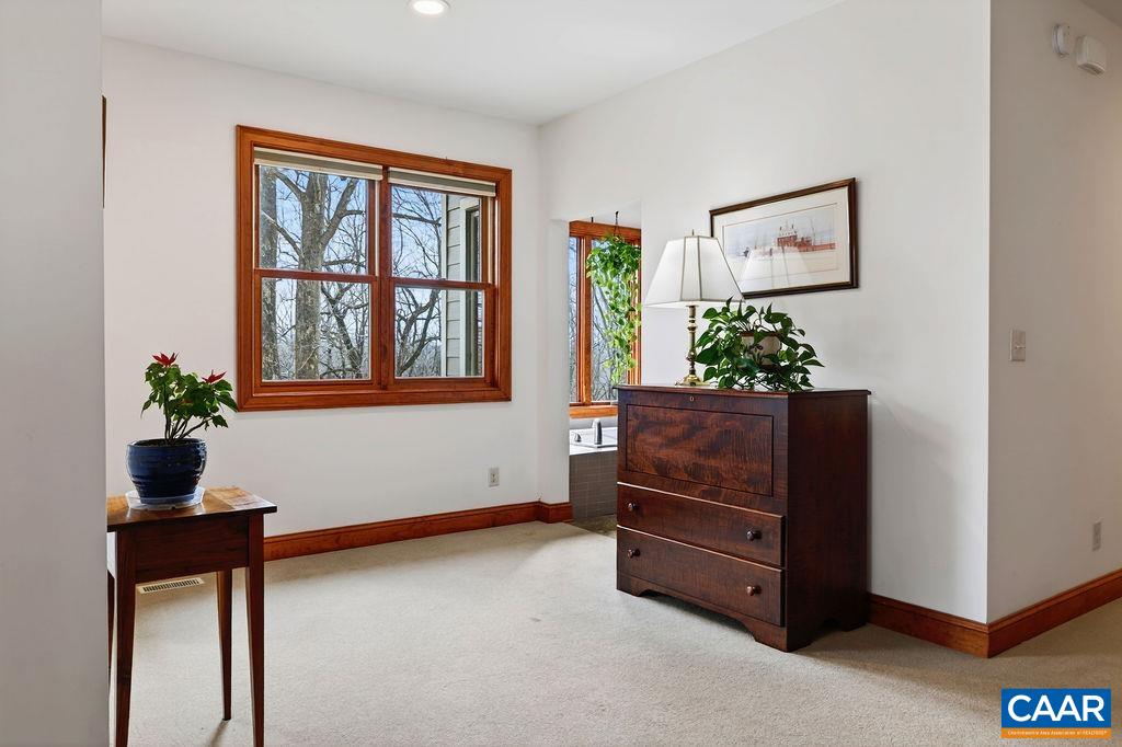 519 FOOTHILLS DR, NELLYSFORD, Virginia 22958, 4 Bedrooms Bedrooms, ,3 BathroomsBathrooms,Residential,519 FOOTHILLS DR,672810 MLS # 672810