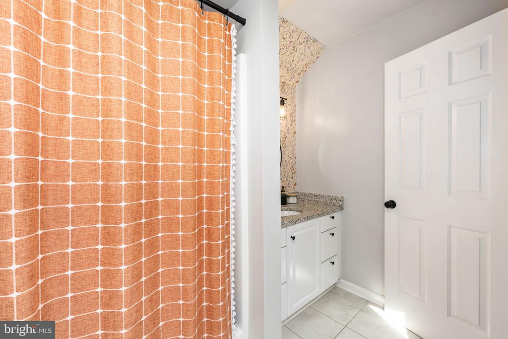 10752 BRIDLEREIN COURT, SPOTSYLVANIA, Virginia 22553, 4 Bedrooms Bedrooms, ,2 BathroomsBathrooms,Residential,10752 BRIDLEREIN COURT,VASP2040532 MLS # VASP2040532