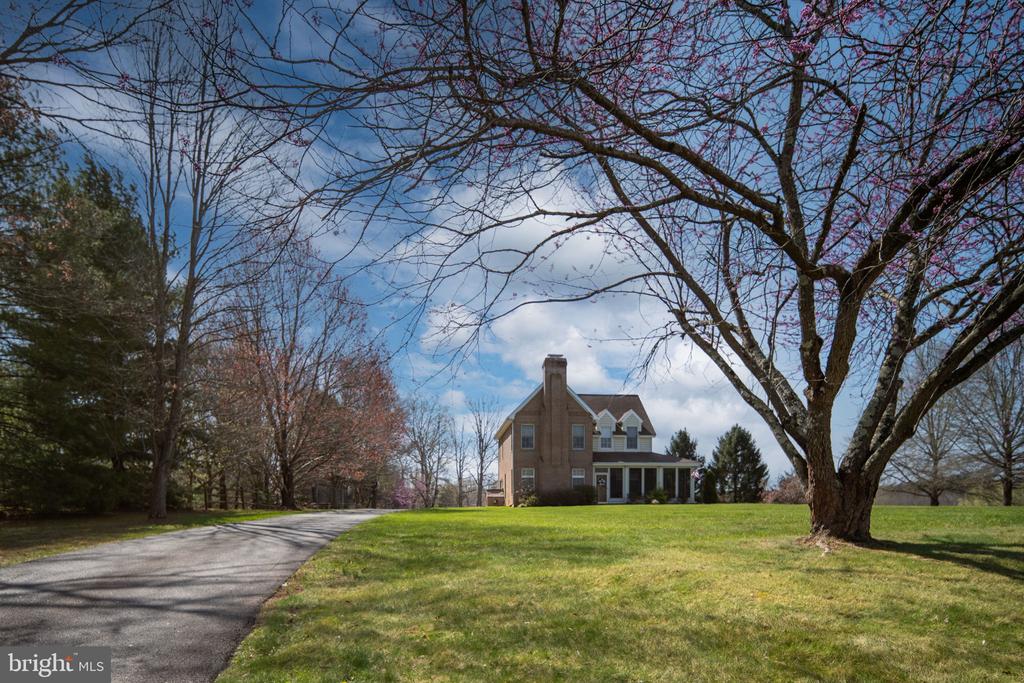 10752 BRIDLEREIN COURT, SPOTSYLVANIA, Virginia 22553, 4 Bedrooms Bedrooms, ,2 BathroomsBathrooms,Residential,10752 BRIDLEREIN COURT,VASP2040532 MLS # VASP2040532