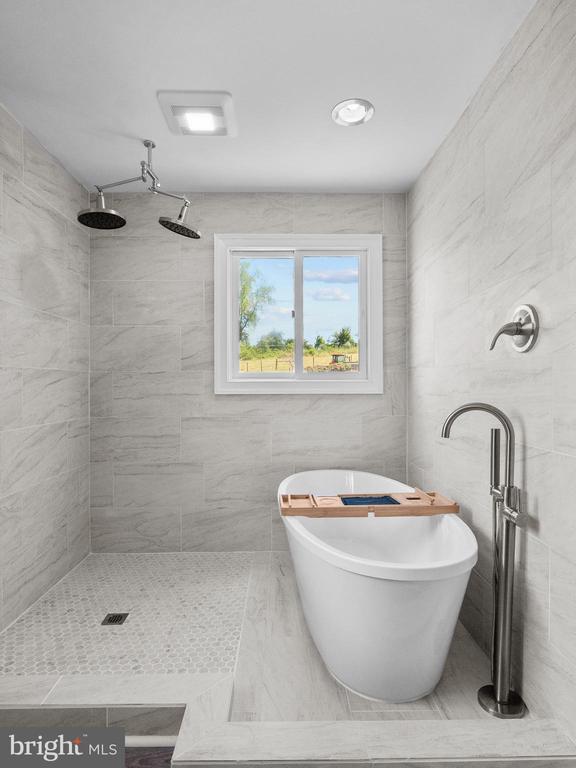 8396 RIXEYVILLE RD, RIXEYVILLE, Virginia 22737, 6 Bedrooms Bedrooms, ,4 BathroomsBathrooms,Residential,8396 RIXEYVILLE RD,VACU2013294 MLS # VACU2013294