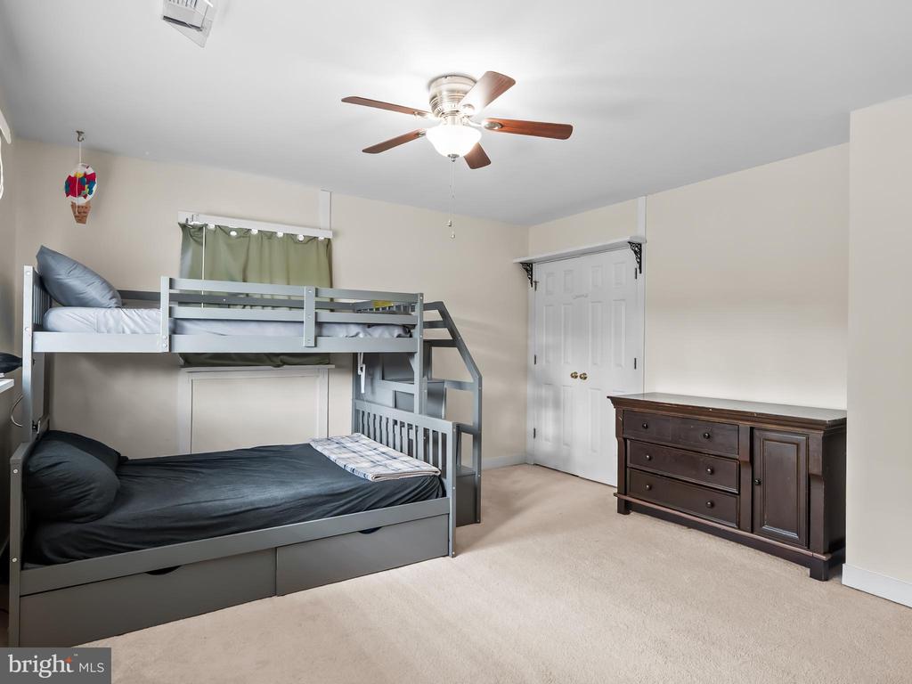 8396 RIXEYVILLE RD, RIXEYVILLE, Virginia 22737, 6 Bedrooms Bedrooms, ,4 BathroomsBathrooms,Residential,8396 RIXEYVILLE RD,VACU2013294 MLS # VACU2013294