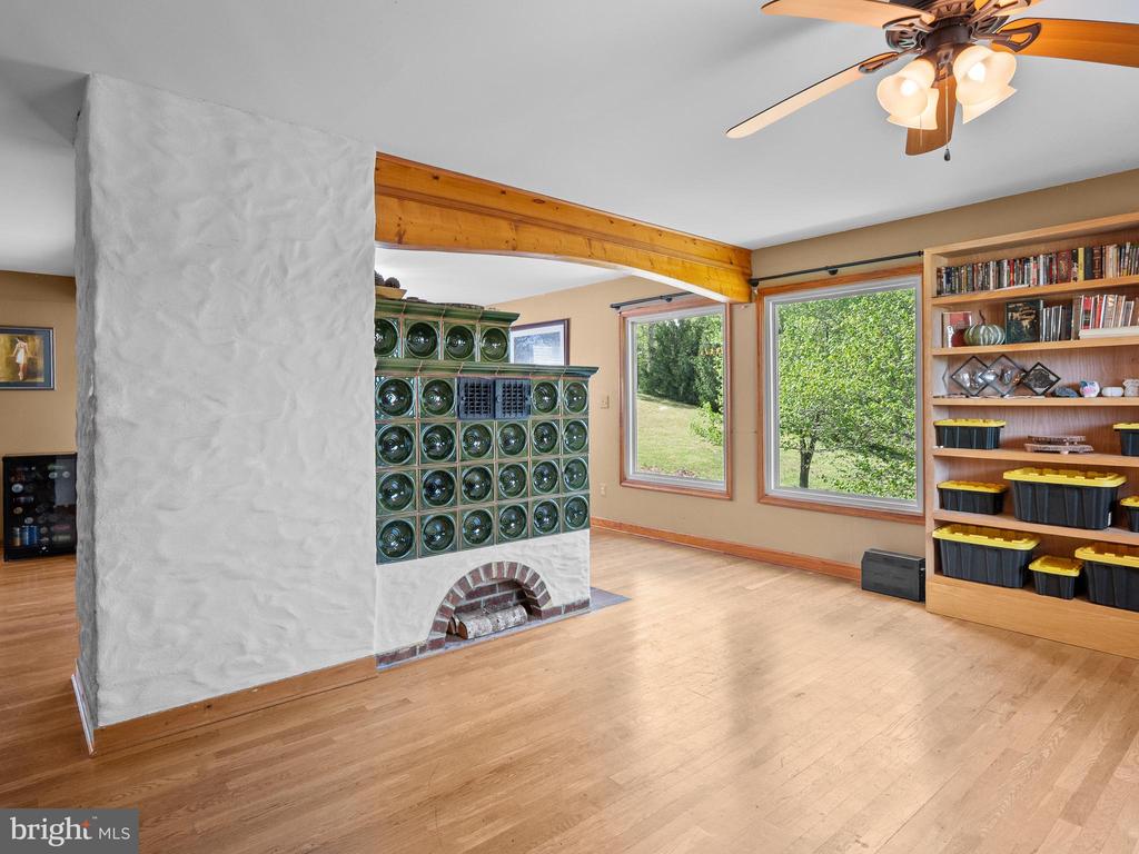 8396 RIXEYVILLE RD, RIXEYVILLE, Virginia 22737, 6 Bedrooms Bedrooms, ,4 BathroomsBathrooms,Residential,8396 RIXEYVILLE RD,VACU2013294 MLS # VACU2013294