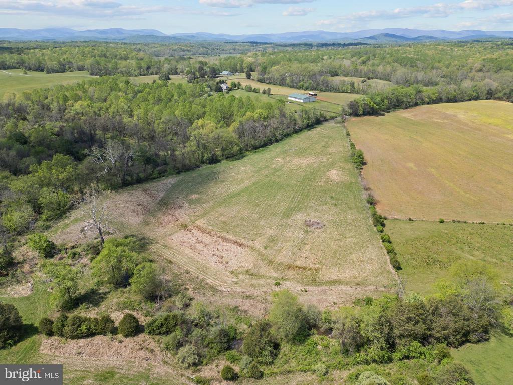 8396 RIXEYVILLE RD, RIXEYVILLE, Virginia 22737, 6 Bedrooms Bedrooms, ,4 BathroomsBathrooms,Residential,8396 RIXEYVILLE RD,VACU2013294 MLS # VACU2013294