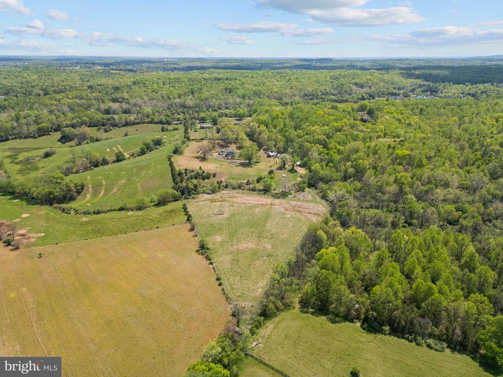 8396 RIXEYVILLE RD, RIXEYVILLE, Virginia 22737, 6 Bedrooms Bedrooms, ,4 BathroomsBathrooms,Residential,8396 RIXEYVILLE RD,VACU2013294 MLS # VACU2013294