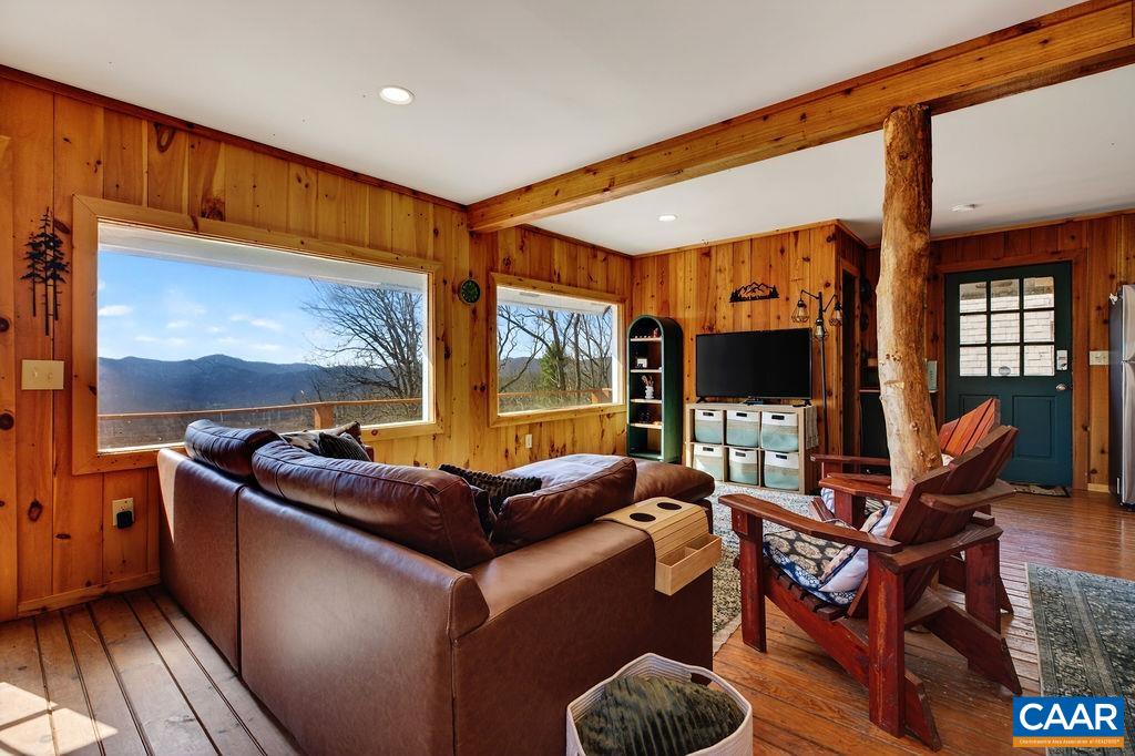 1494 SPRUCE CREEK LN, NELLYSFORD, Virginia 22958, 1 Bedroom Bedrooms, ,1 BathroomBathrooms,Residential,1494 SPRUCE CREEK LN,674252 MLS # 674252