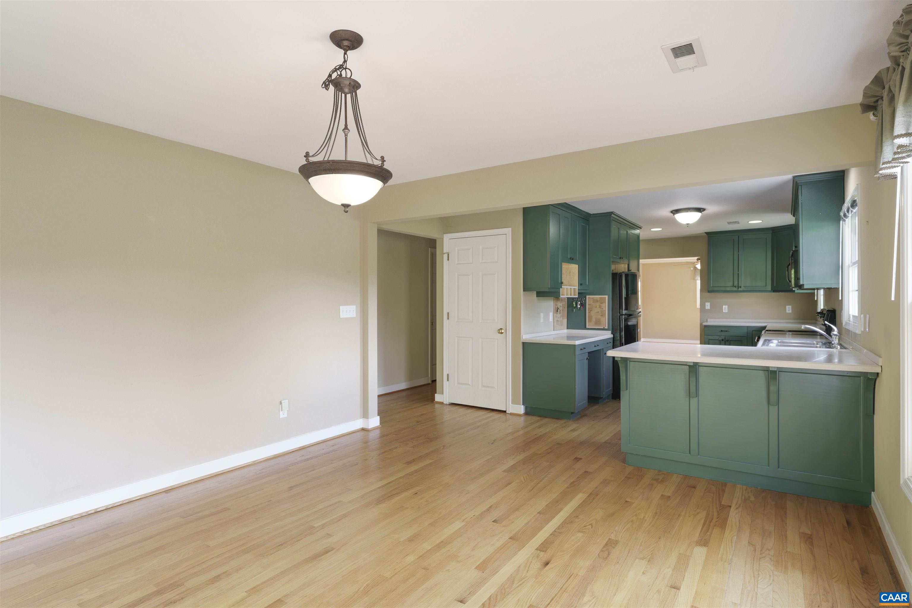 5559 FREE UNION RD, FREE UNION, Virginia 22940, 3 Bedrooms Bedrooms, ,3 BathroomsBathrooms,Residential,5559 FREE UNION RD,676053 MLS # 676053