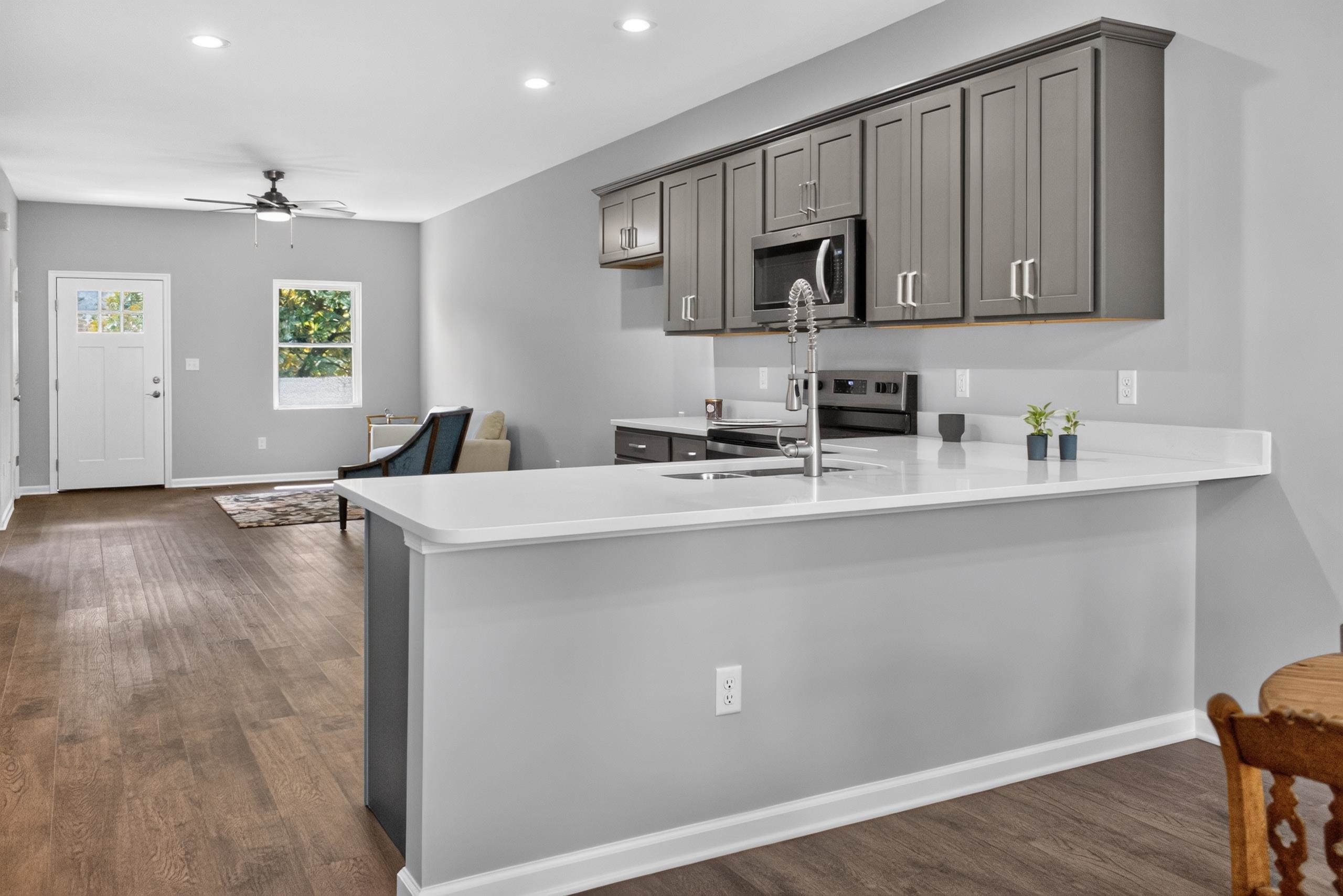 93 BEVERLEY ST, VERONA, Virginia 24482, 3 Bedrooms Bedrooms, ,2 BathroomsBathrooms,Residential,93 BEVERLEY ST,676054 MLS # 676054 93 BEVERLEY ST, VERONA, Virginia 24482, 3 Bedrooms Bedrooms, ,2 BathroomsBathrooms,Residential,93 BEVERLEY ST,676054 MLS # 676054