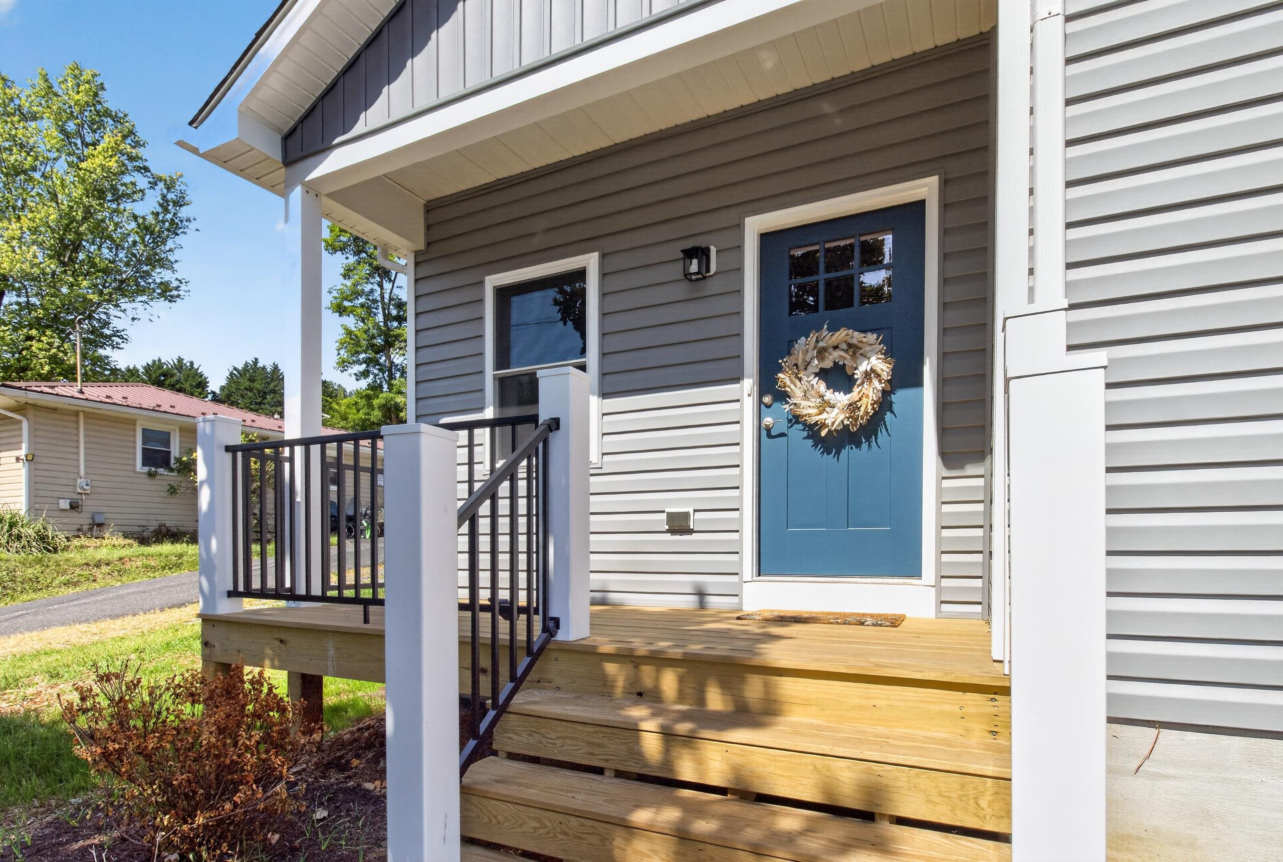 93 BEVERLEY ST, VERONA, Virginia 24482, 3 Bedrooms Bedrooms, ,2 BathroomsBathrooms,Residential,93 BEVERLEY ST,676054 MLS # 676054 93 BEVERLEY ST, VERONA, Virginia 24482, 3 Bedrooms Bedrooms, ,2 BathroomsBathrooms,Residential,93 BEVERLEY ST,676054 MLS # 676054