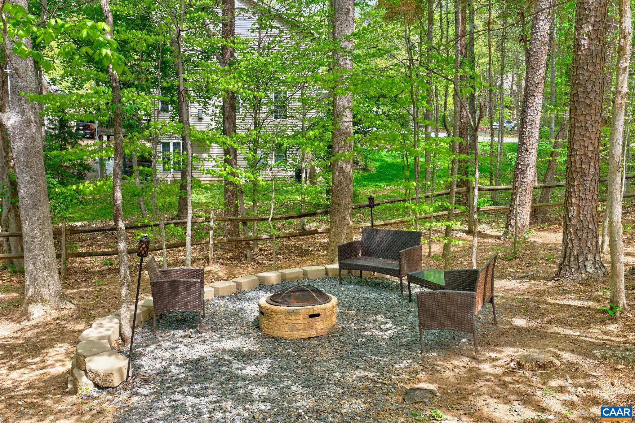 1 TARA CT, PALMYRA, Virginia 22963, 3 Bedrooms Bedrooms, ,2 BathroomsBathrooms,Residential,Lake Monticello Charmer,1 TARA CT,676056 MLS # 676056