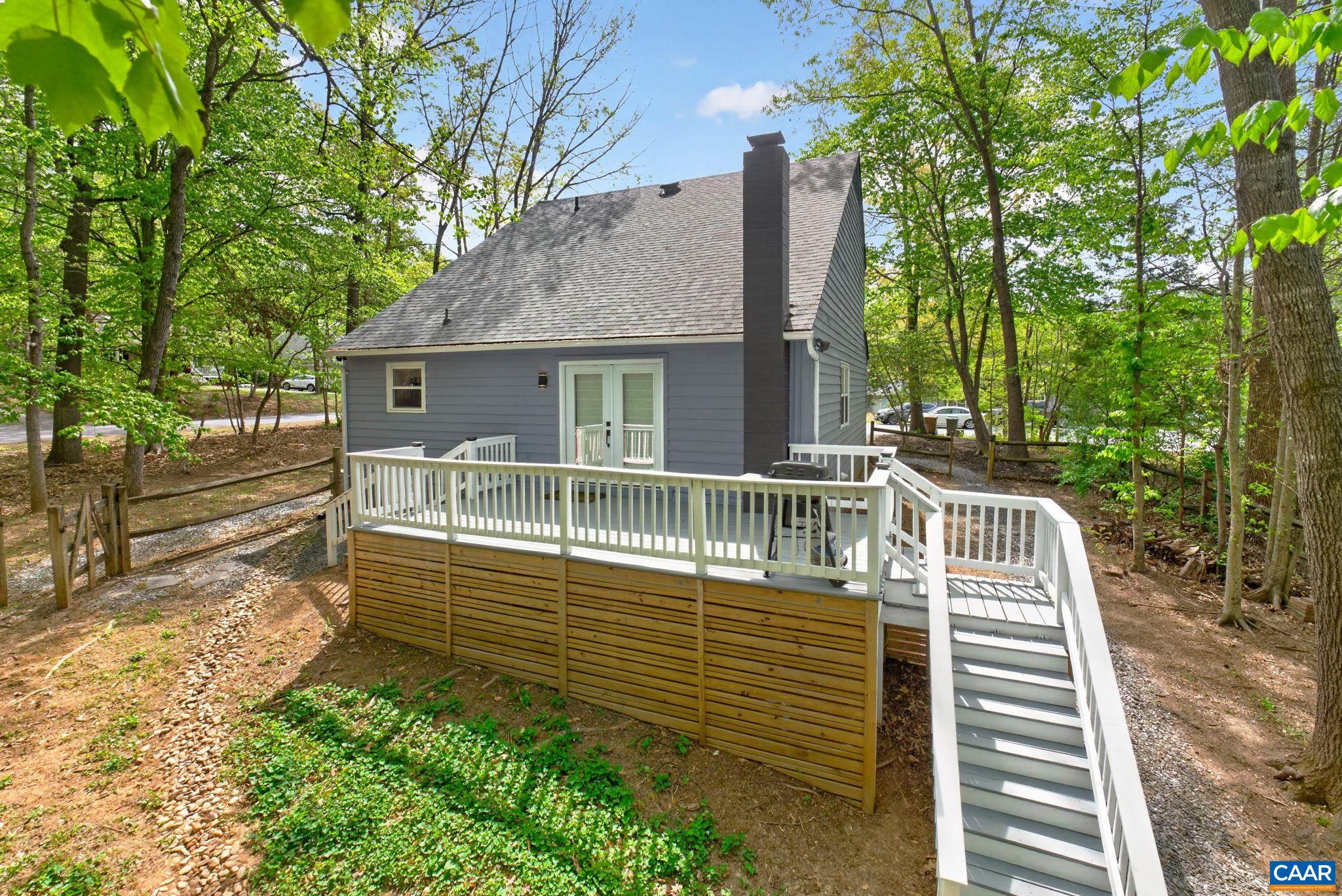 1 TARA CT, PALMYRA, Virginia 22963, 3 Bedrooms Bedrooms, ,2 BathroomsBathrooms,Residential,Lake Monticello Charmer,1 TARA CT,676056 MLS # 676056