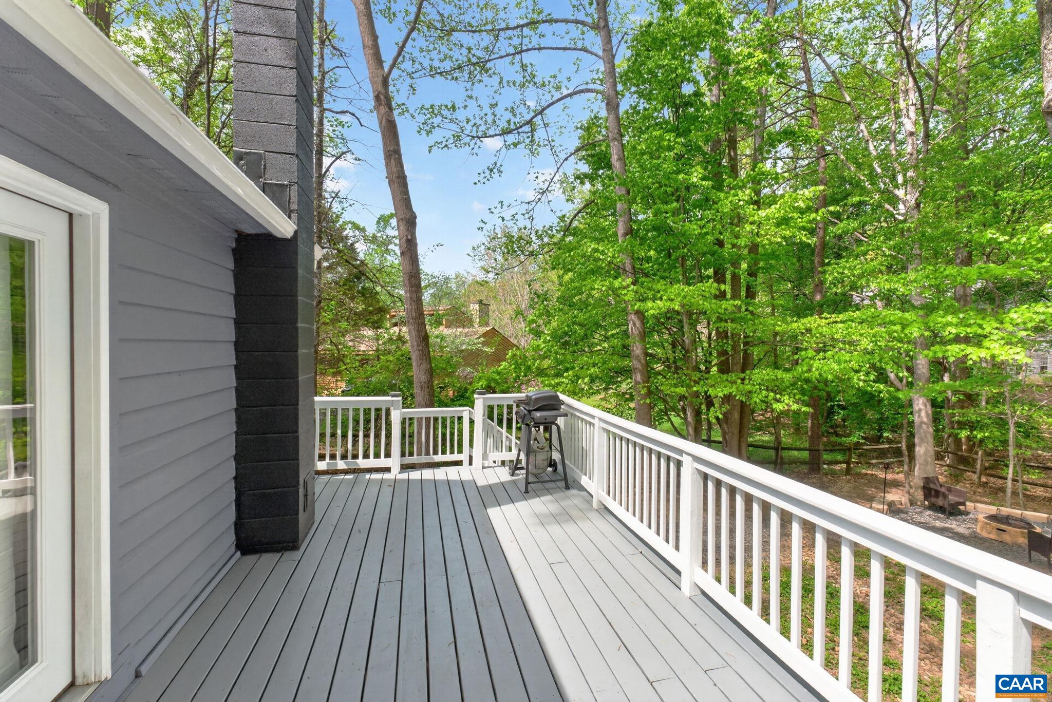 1 TARA CT, PALMYRA, Virginia 22963, 3 Bedrooms Bedrooms, ,2 BathroomsBathrooms,Residential,Lake Monticello Charmer,1 TARA CT,676056 MLS # 676056