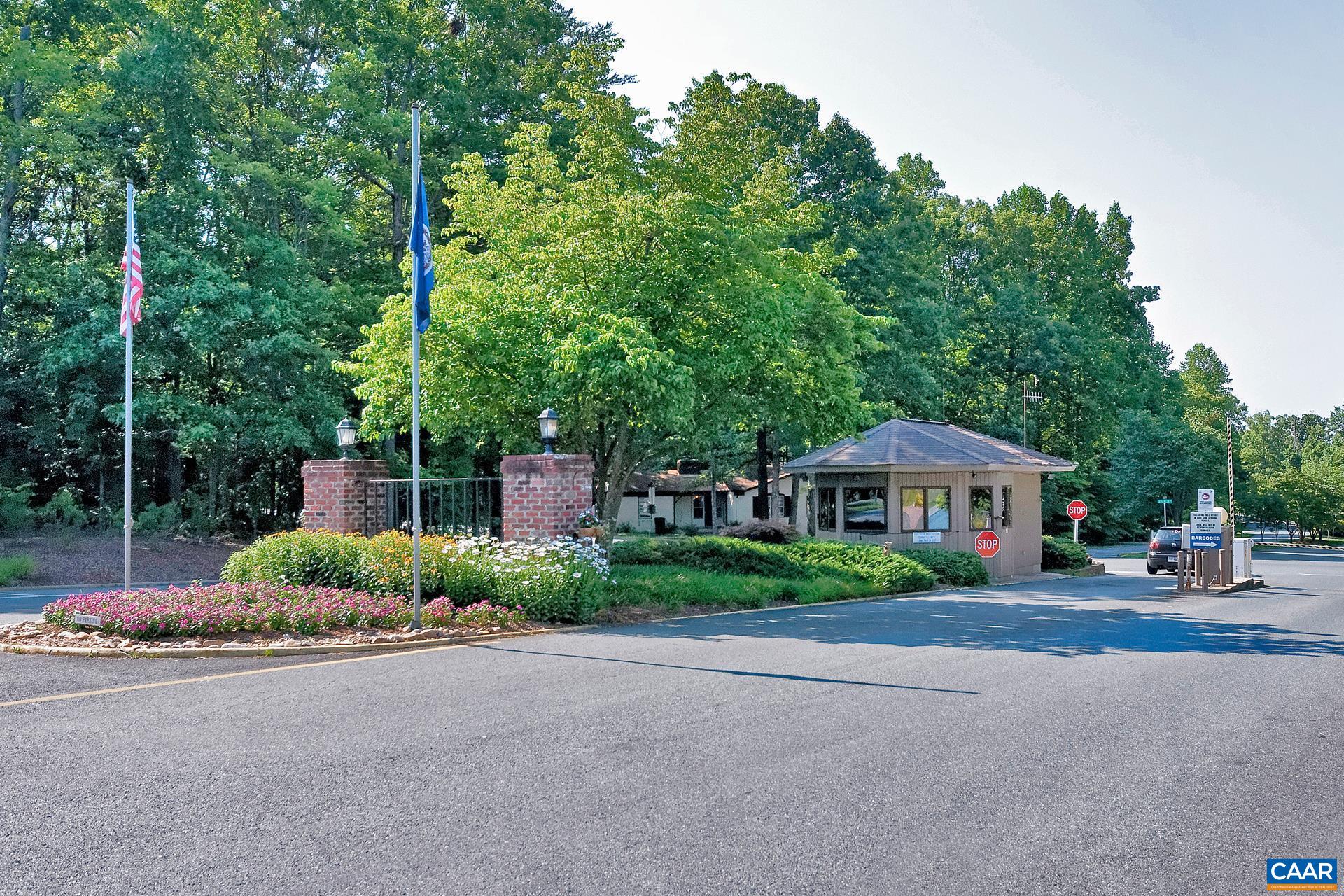 1 TARA CT, PALMYRA, Virginia 22963, 3 Bedrooms Bedrooms, ,2 BathroomsBathrooms,Residential,Lake Monticello Charmer,1 TARA CT,676056 MLS # 676056