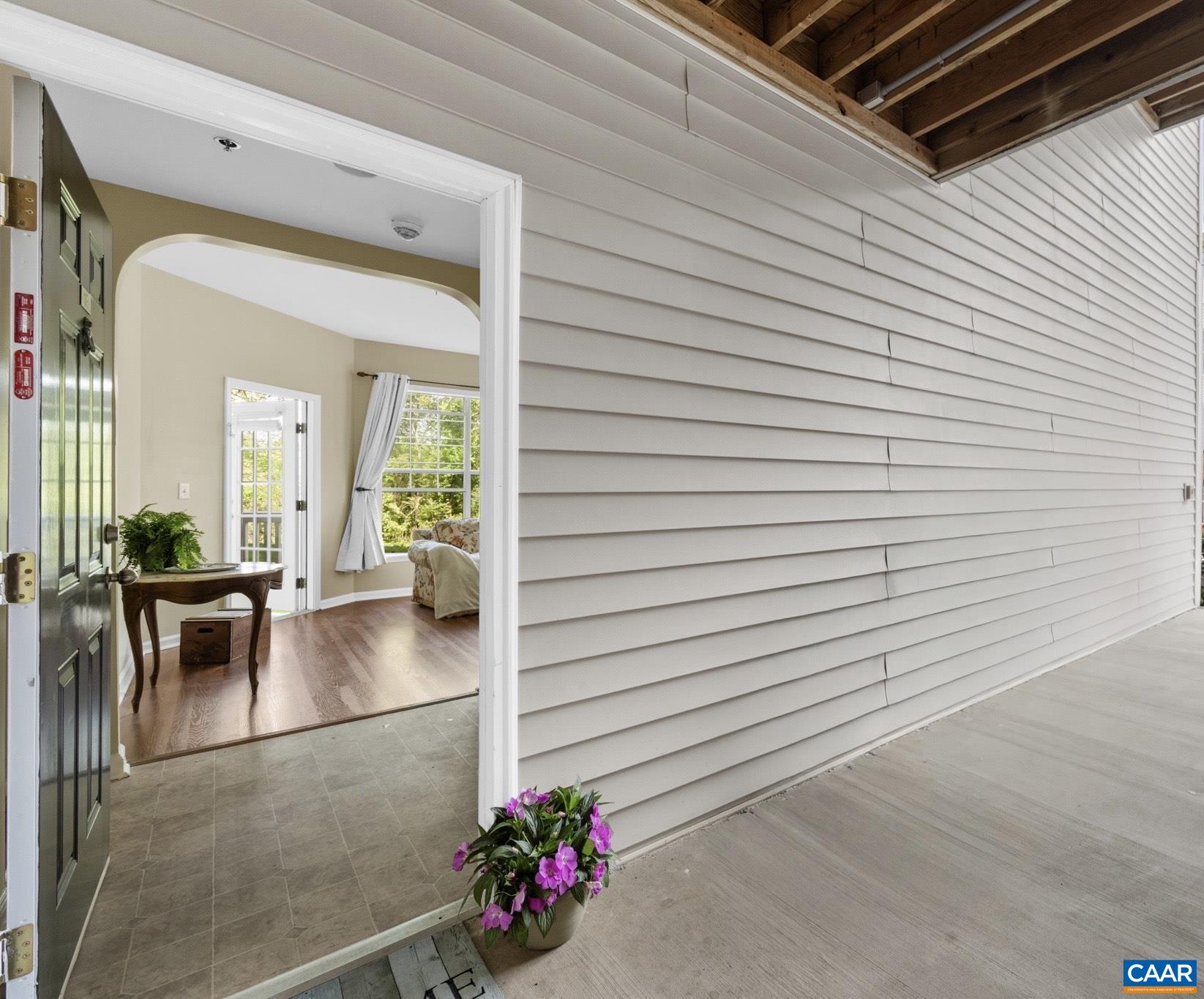 300 RIVERBEND DR, CHARLOTTESVILLE, Virginia 22911, 1 Bedroom Bedrooms, ,1 BathroomBathrooms,Residential,300 RIVERBEND DR,676059 MLS # 676059