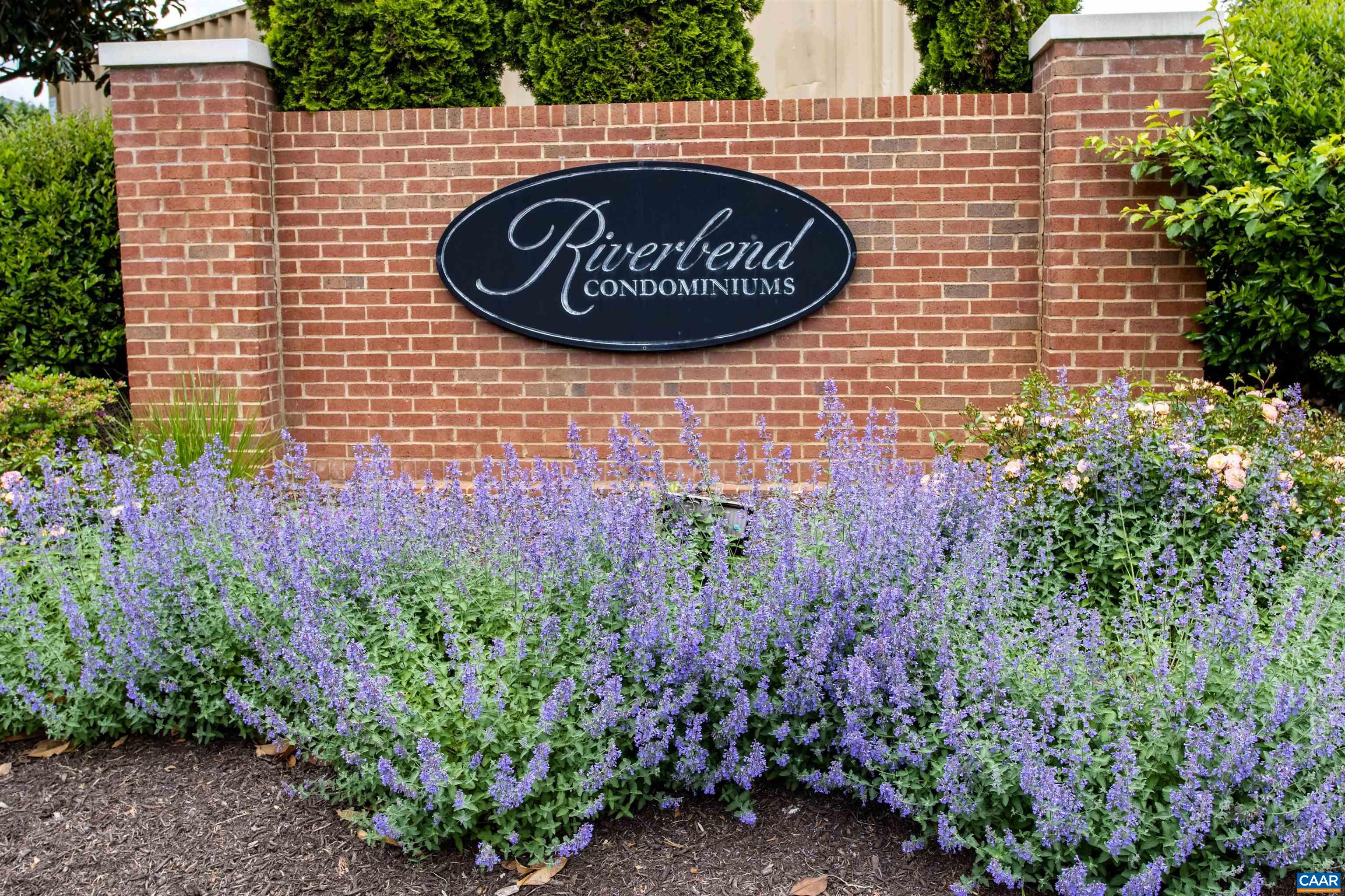 300 RIVERBEND DR, CHARLOTTESVILLE, Virginia 22911, 1 Bedroom Bedrooms, ,1 BathroomBathrooms,Residential,300 RIVERBEND DR,676059 MLS # 676059