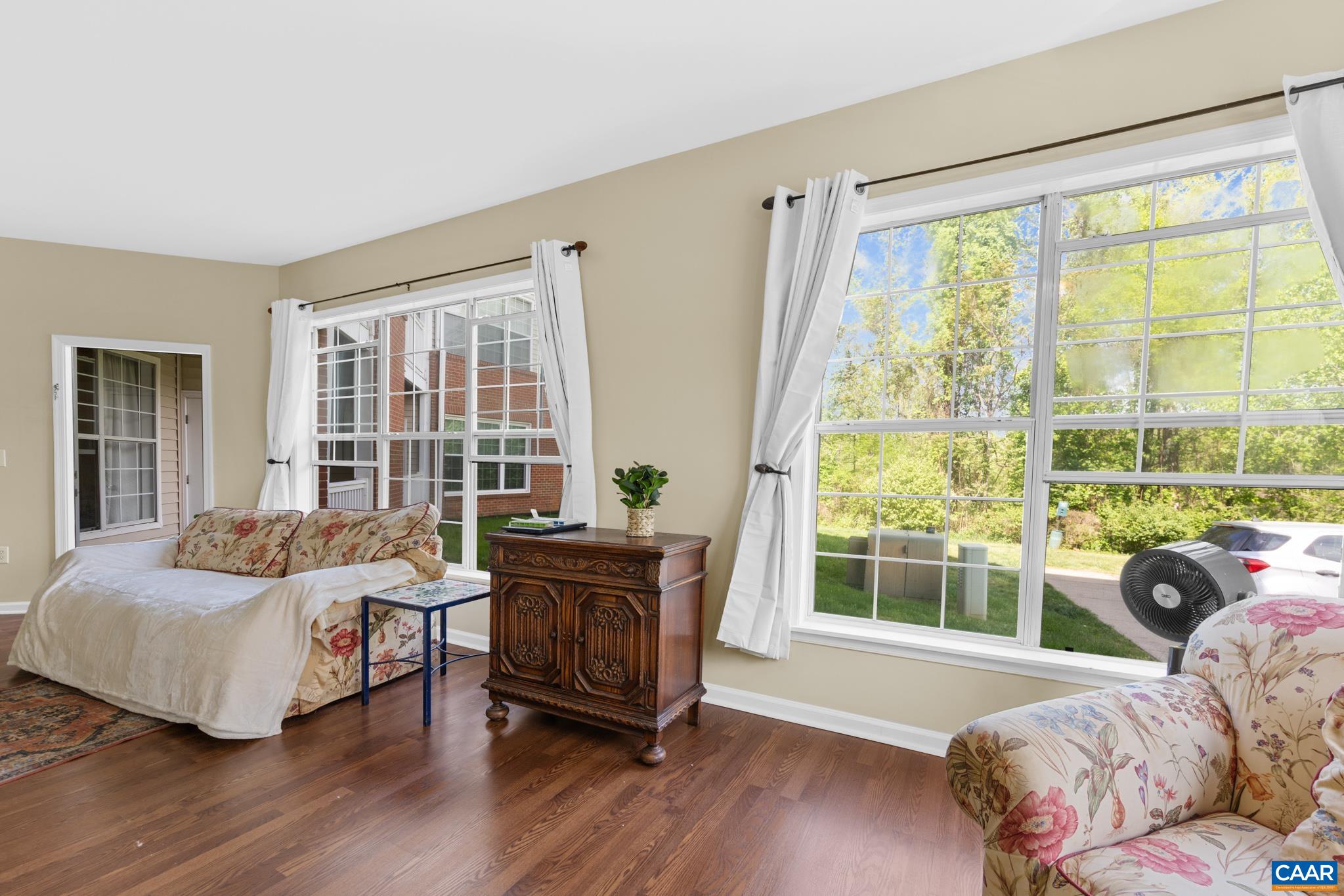 300 RIVERBEND DR, CHARLOTTESVILLE, Virginia 22911, 1 Bedroom Bedrooms, ,1 BathroomBathrooms,Residential,300 RIVERBEND DR,676059 MLS # 676059