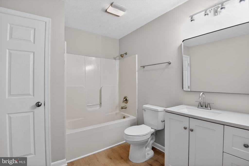 827 GREENE ACRES RD S, STANARDSVILLE, Virginia 22973, 4 Bedrooms Bedrooms, ,2 BathroomsBathrooms,Residential,827 GREENE ACRES RD S,VAGR2000848 MLS # VAGR2000848